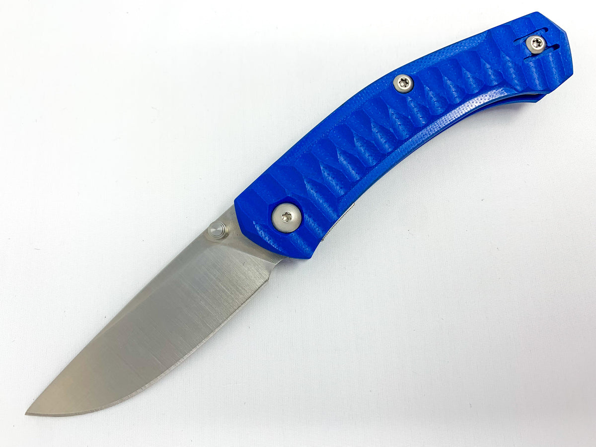 GiantMouse - ACE Iona - Blue G10 - Liner Lock - M390 - CLOSEOUT Knives - Tophatter Daily Deals
