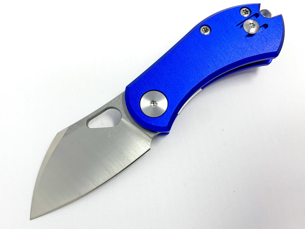 GiantMouse ACE Nibbler - Blue Aluminum Handle - N690 Collectors - Tophatter Daily Deals