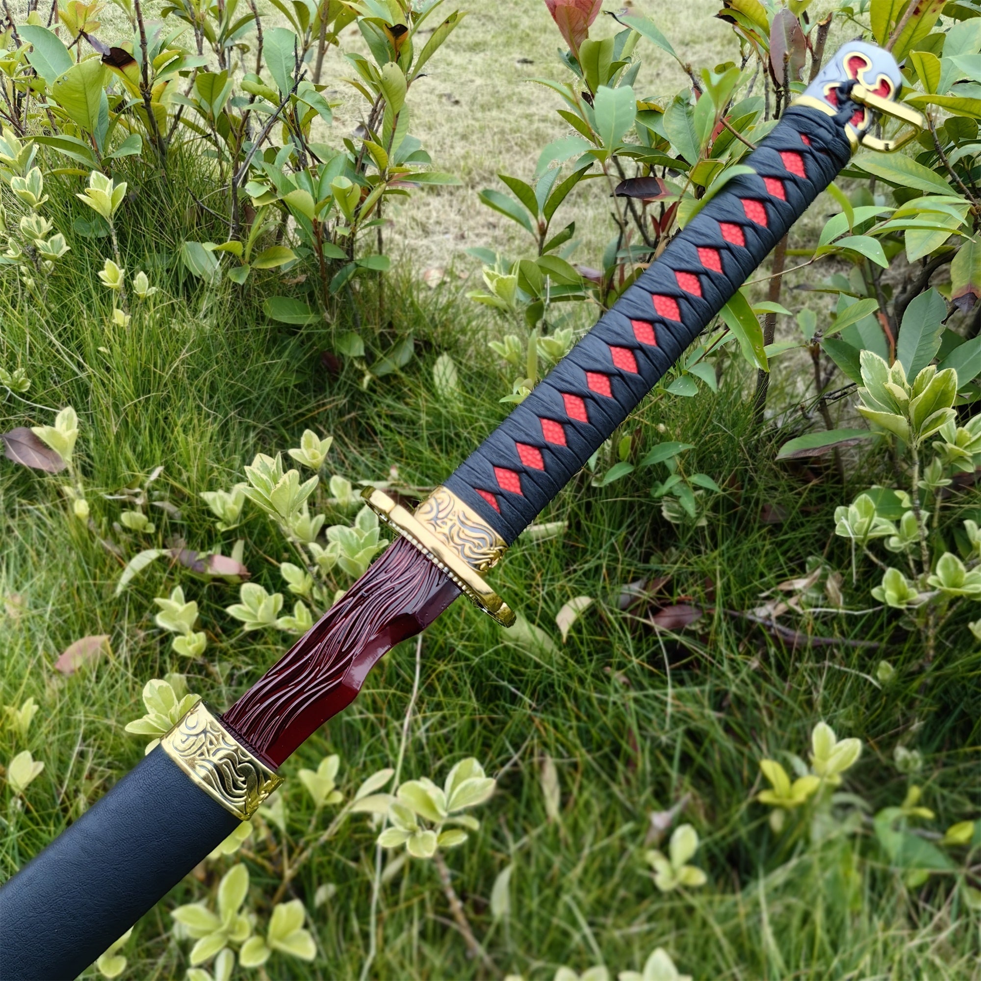 IRL Rivers of Blood Katana Game Katana For Display Only - Tophatter Daily Deals