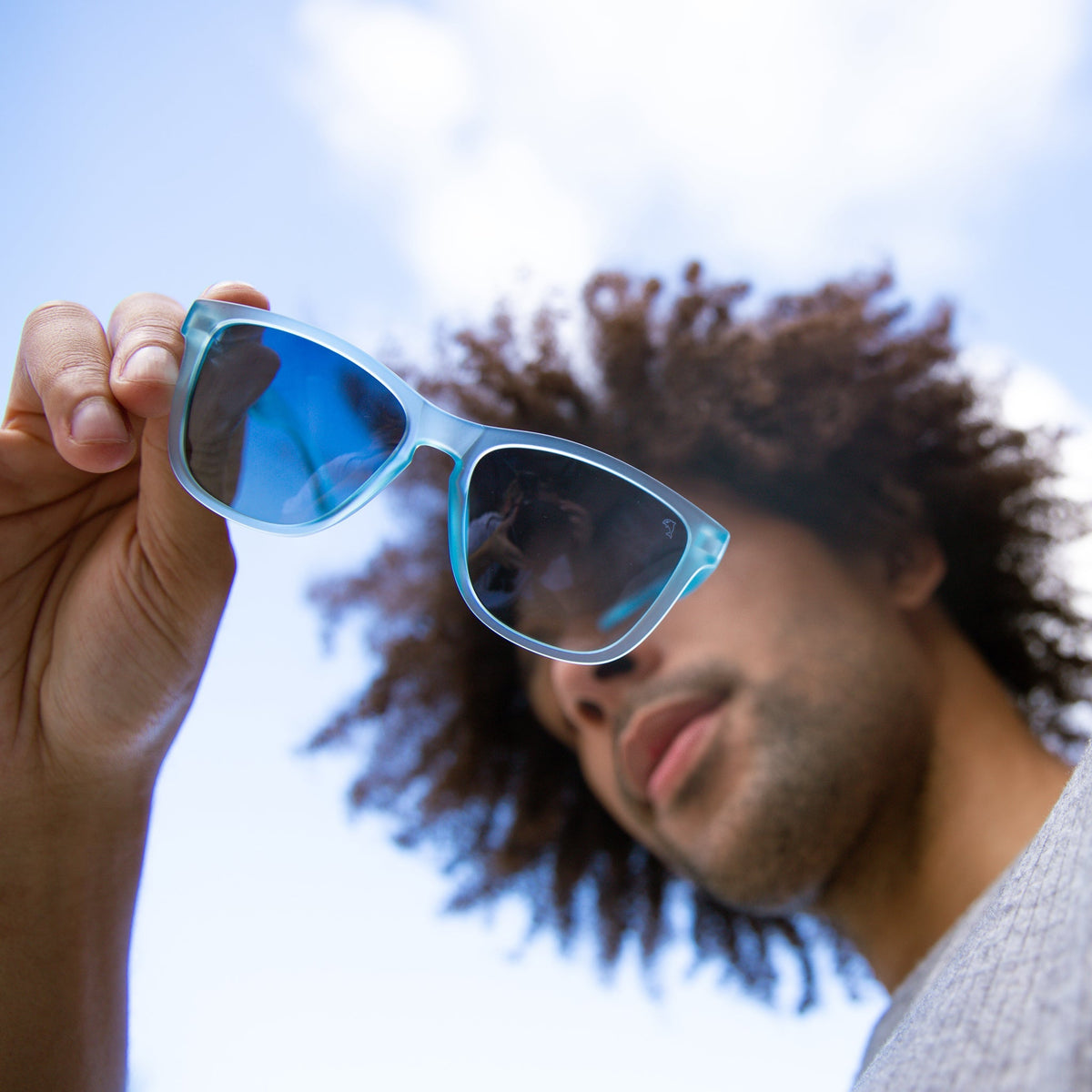 Biscayners Sonesta Light Blue Men's Sunglasses Sunglasses - Tophatter Daily Deals
