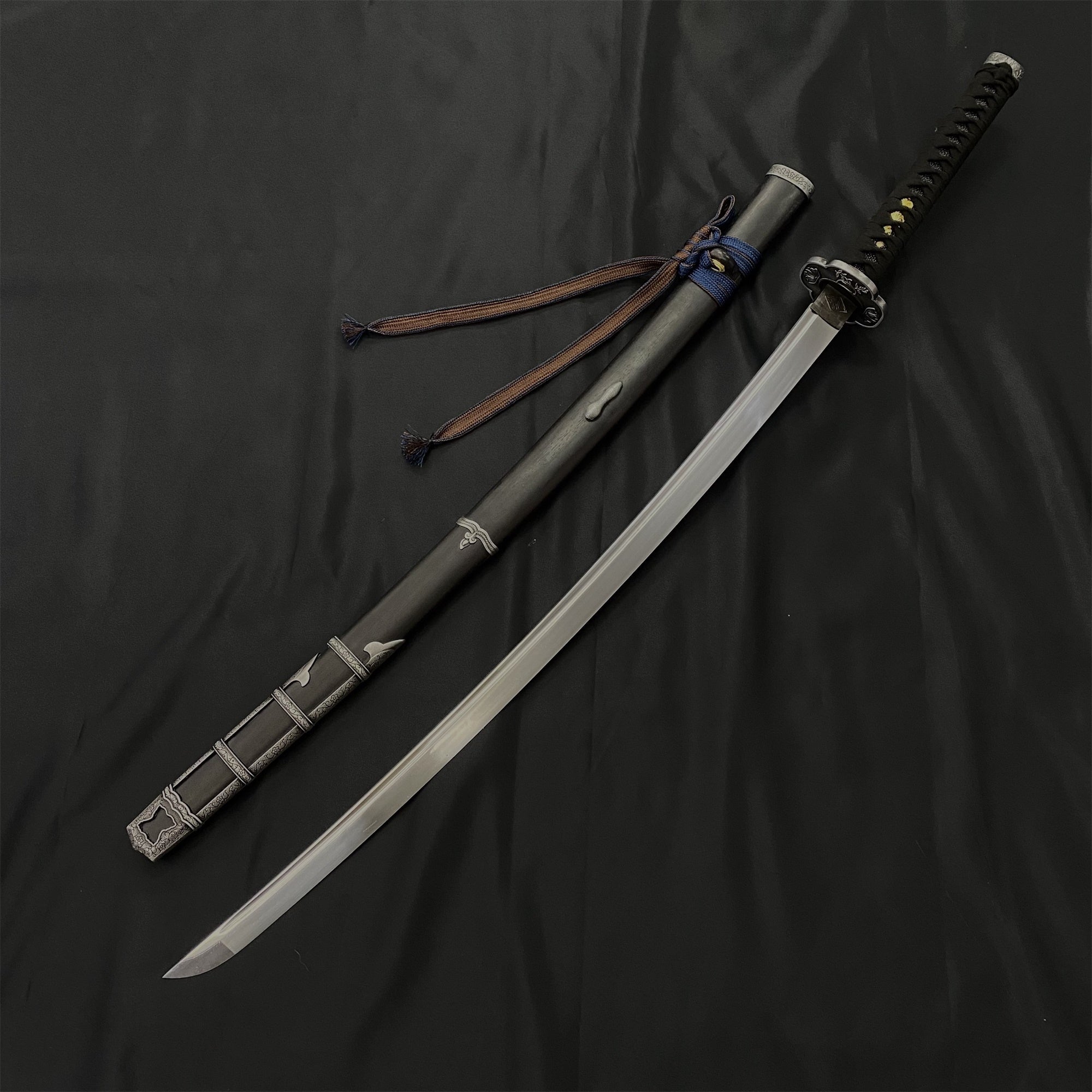 Life-Size Kusabimaru Katana, Gracious Gift of Tears, Black Mortal Blade Replicas - Tophatter Daily Deals
