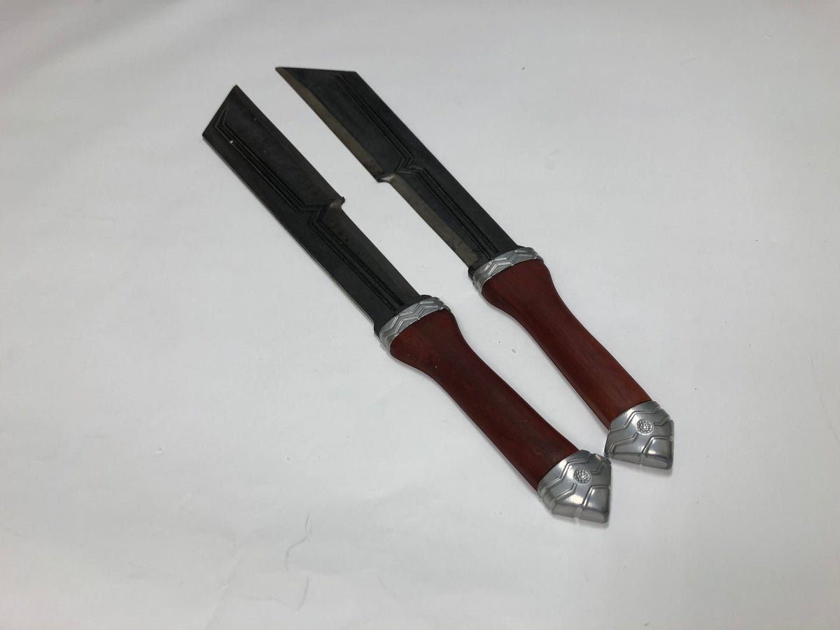 Fire and Steel - Fantasy Dwarven Sword | SOLD AS IS - Tophatter Daily Deals