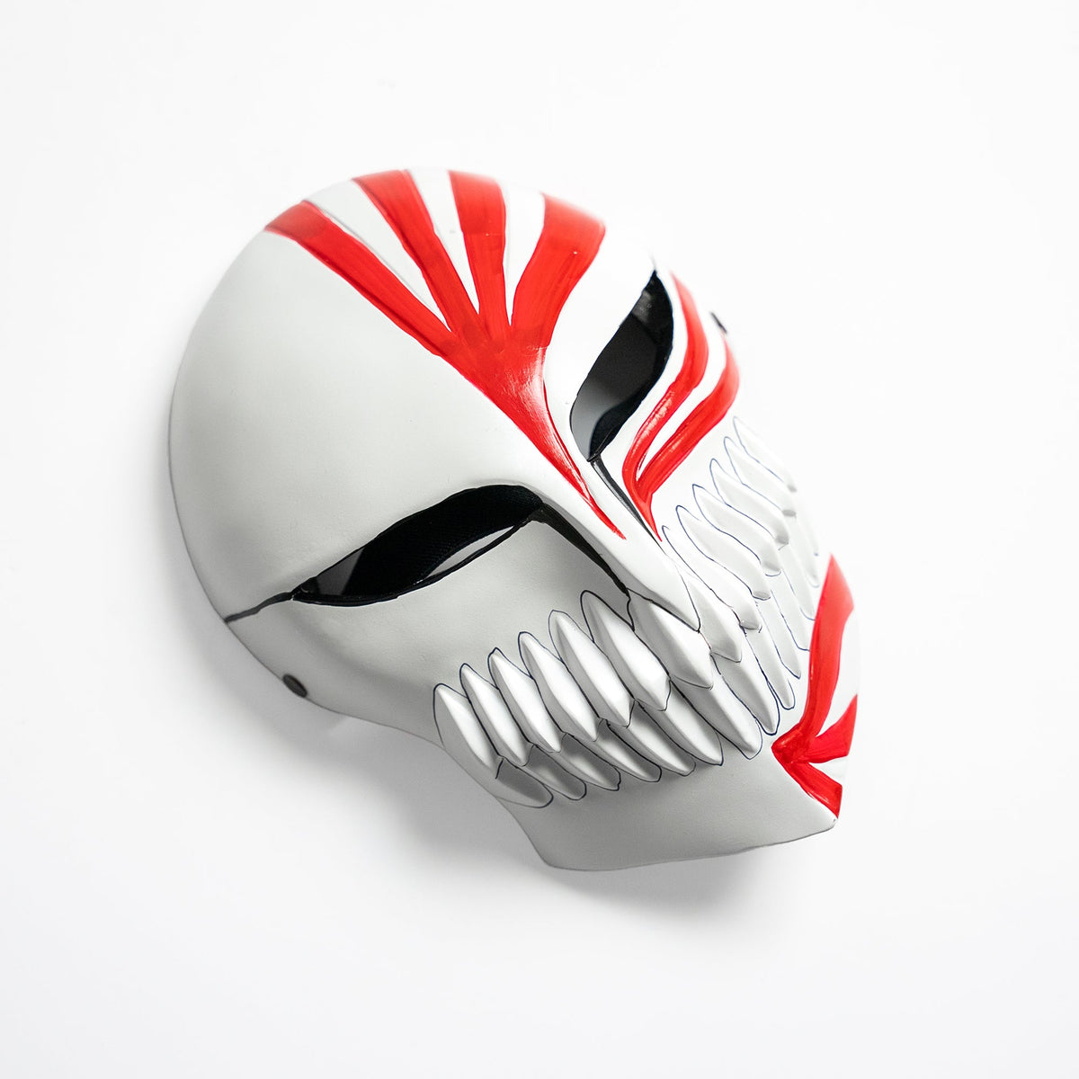 Kurosaki Ichigo's Hollow Mask (Resin) Anime Sword - Tophatter Daily Deals