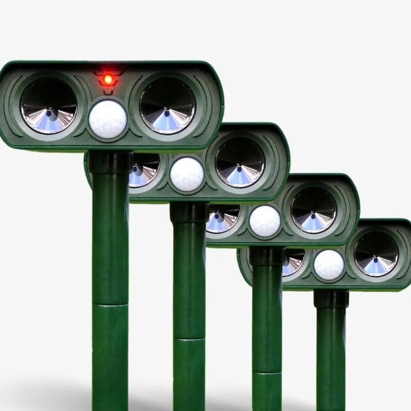 Ultrasonic Solar Pest Repeller Long Range Outdoor Garden BUY 4 Repellers - Tophatter Daily Deals