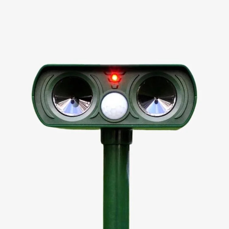 Ultrasonic Solar Pest Repeller Long Range Outdoor Garden BUY 1 Repeller - Tophatter Daily Deals