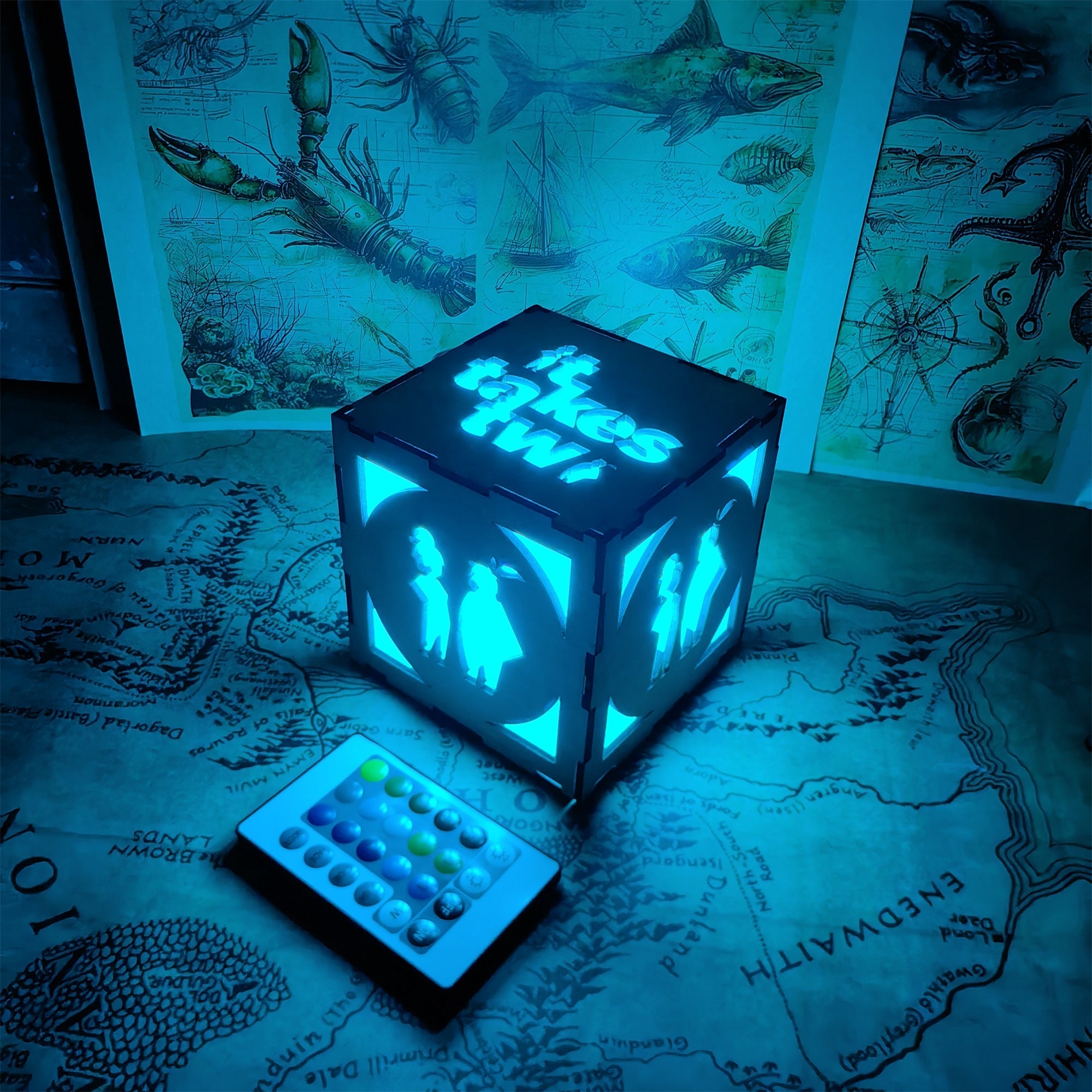 It Takes Two Inspired Lantern Desk Decor - Tophatter Daily Deals