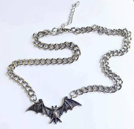 GOTHIC METAL BAT CHOKER NECKLACE - Tophatter Daily Deals