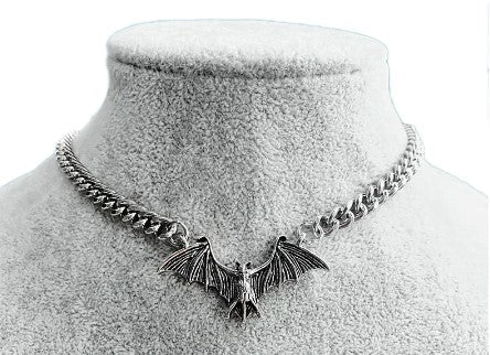 GOTHIC METAL BAT CHOKER NECKLACE - Tophatter Daily Deals