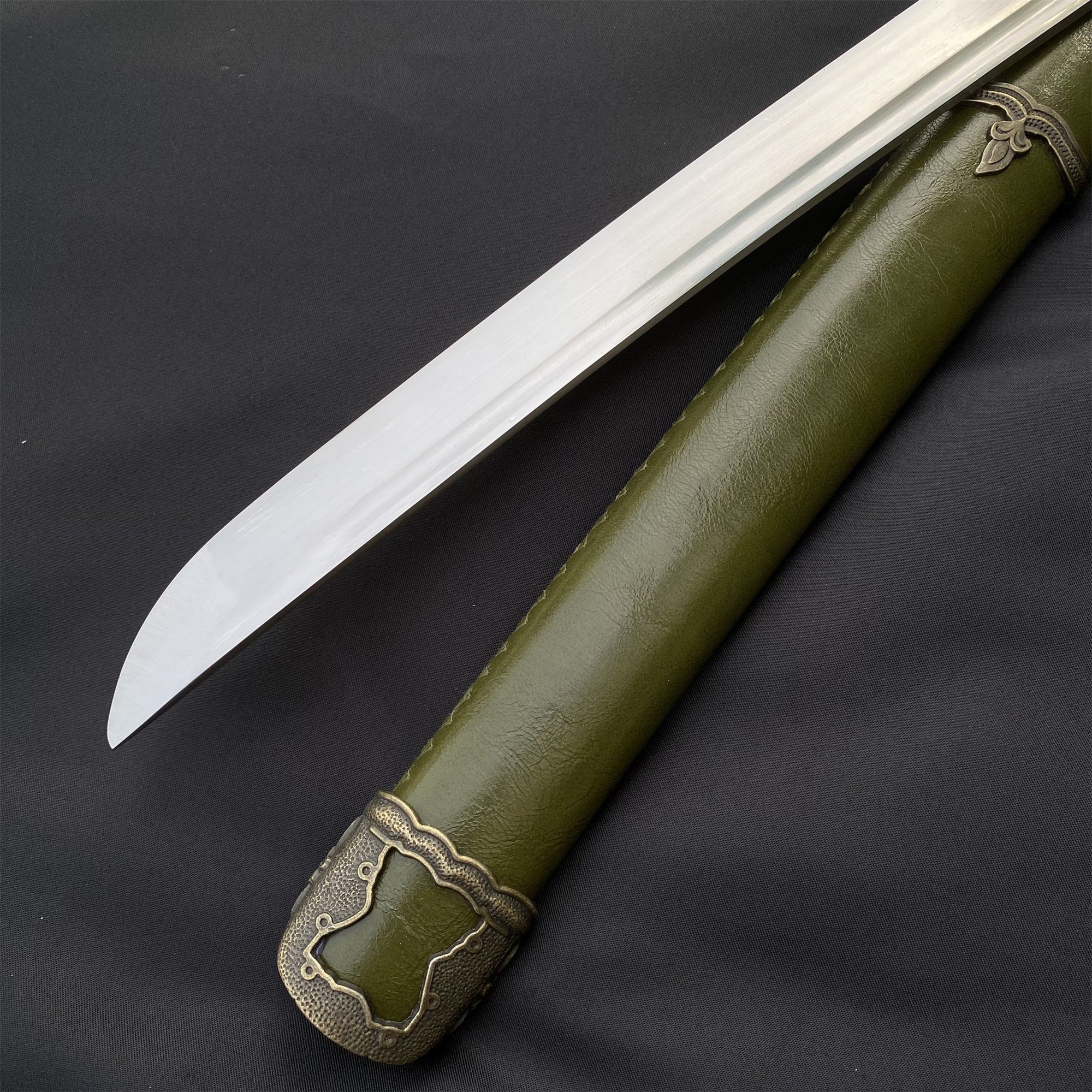 Collective Type 98 Saber Katana Great War 2 Japanese Officer Samurai Sword - Tophatter Daily Deals