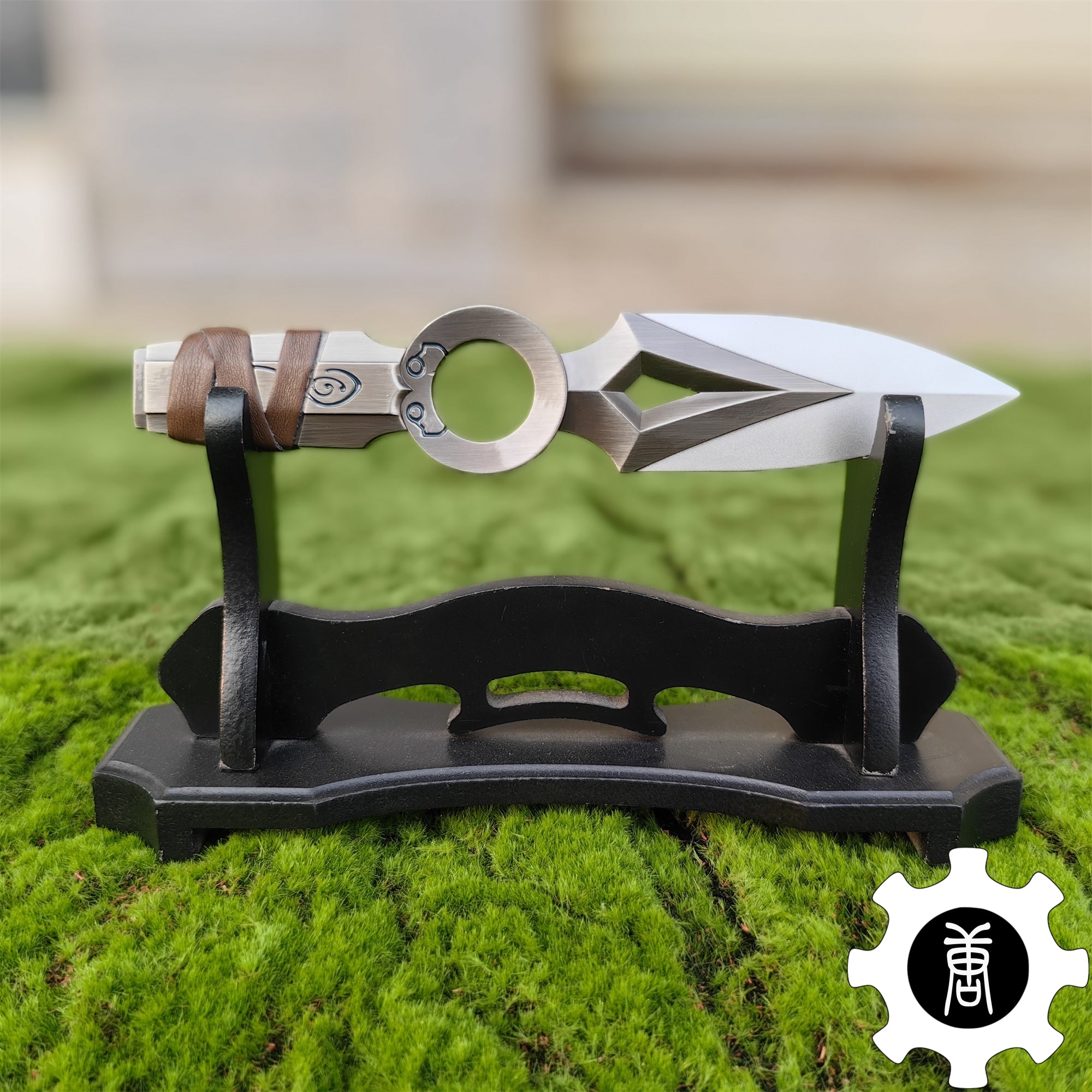 Jett Throwing Knife Metal Replica USA Only - Tophatter Daily Deals