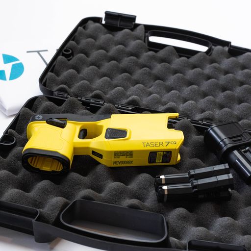 7 CQ Home Defense Stun Gun - Tophatter Daily Deals