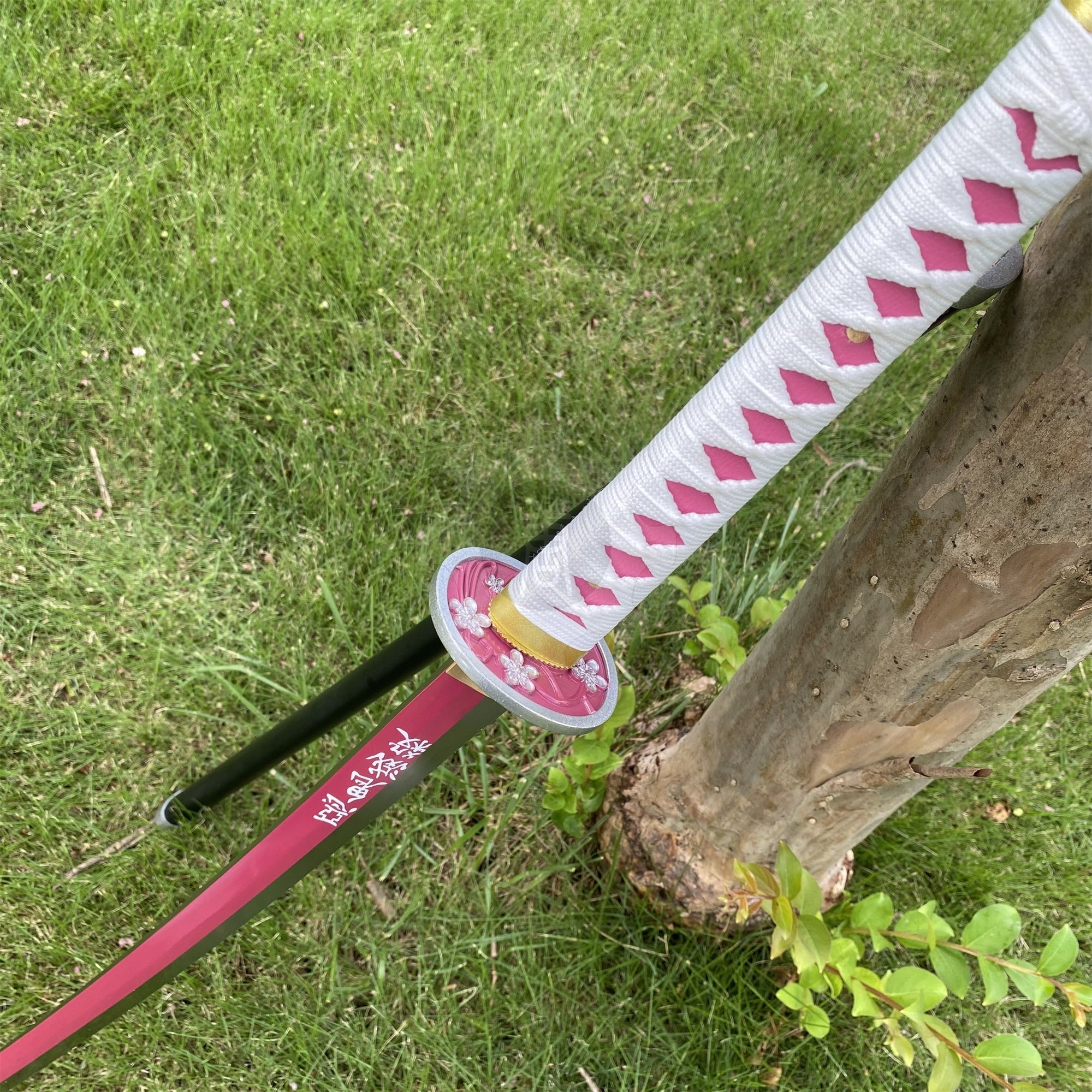 Kanao's Nichirin Sword Samurai Katana-1045 Carbon Steel Version - Tophatter Daily Deals