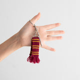Harry Potter – Gryffindor Scarf Keyring Keyring - Tophatter Daily Deals