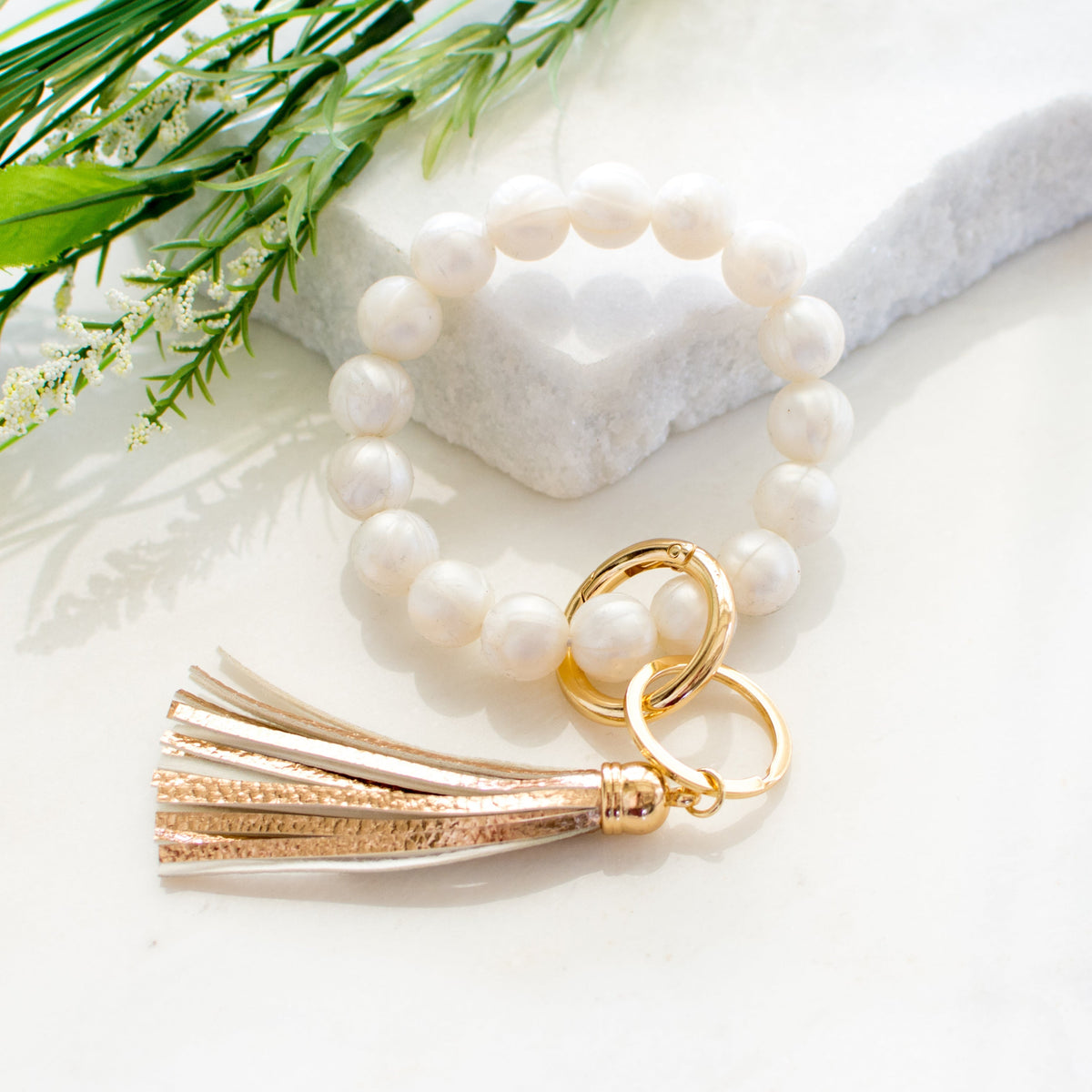 Silicone Key Ring Bracelet White Pearl Bracelets - Tophatter Daily Deals