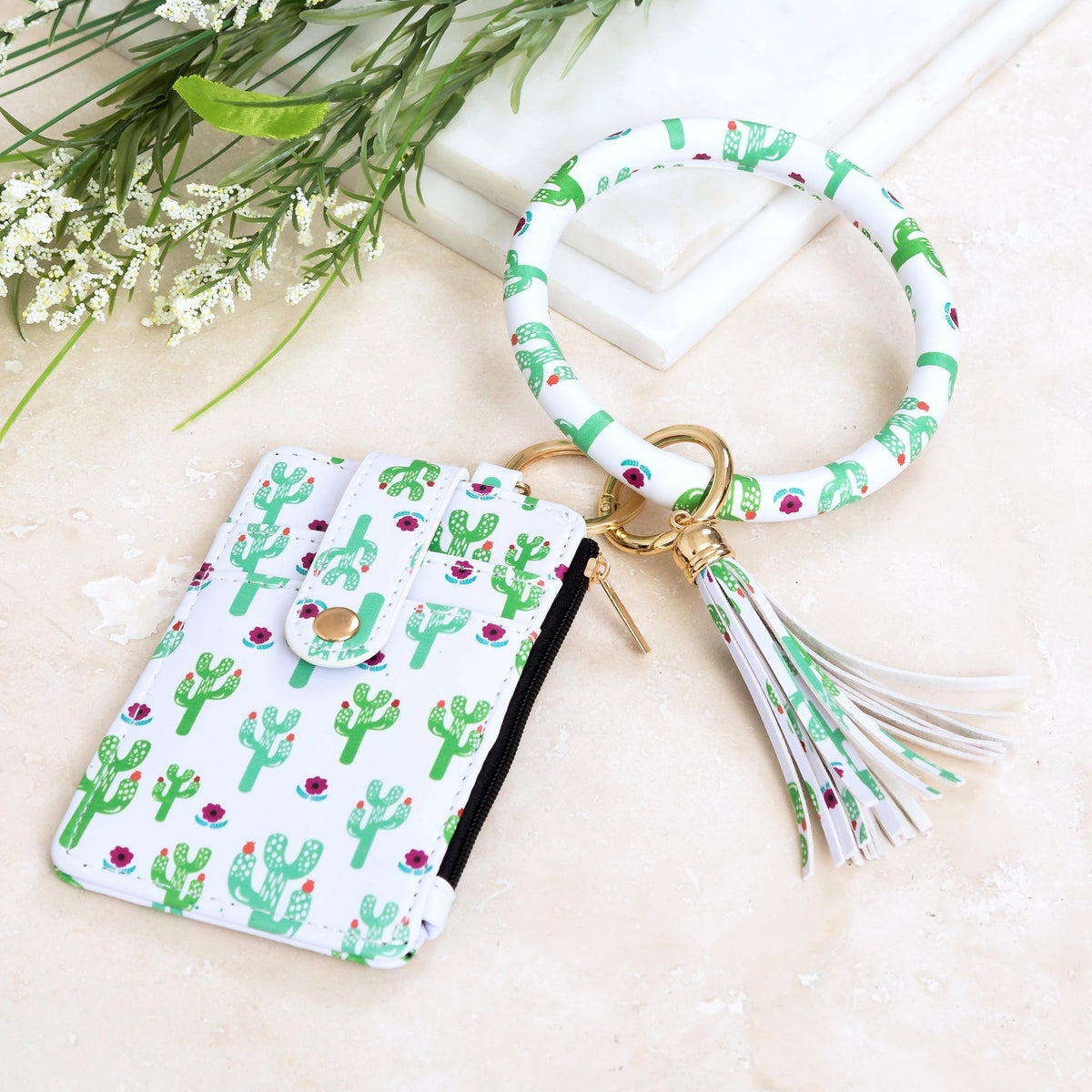 Key Ring ID Wallet Zip Bracelet Cactus Handbags & Wallets - Tophatter Daily Deals