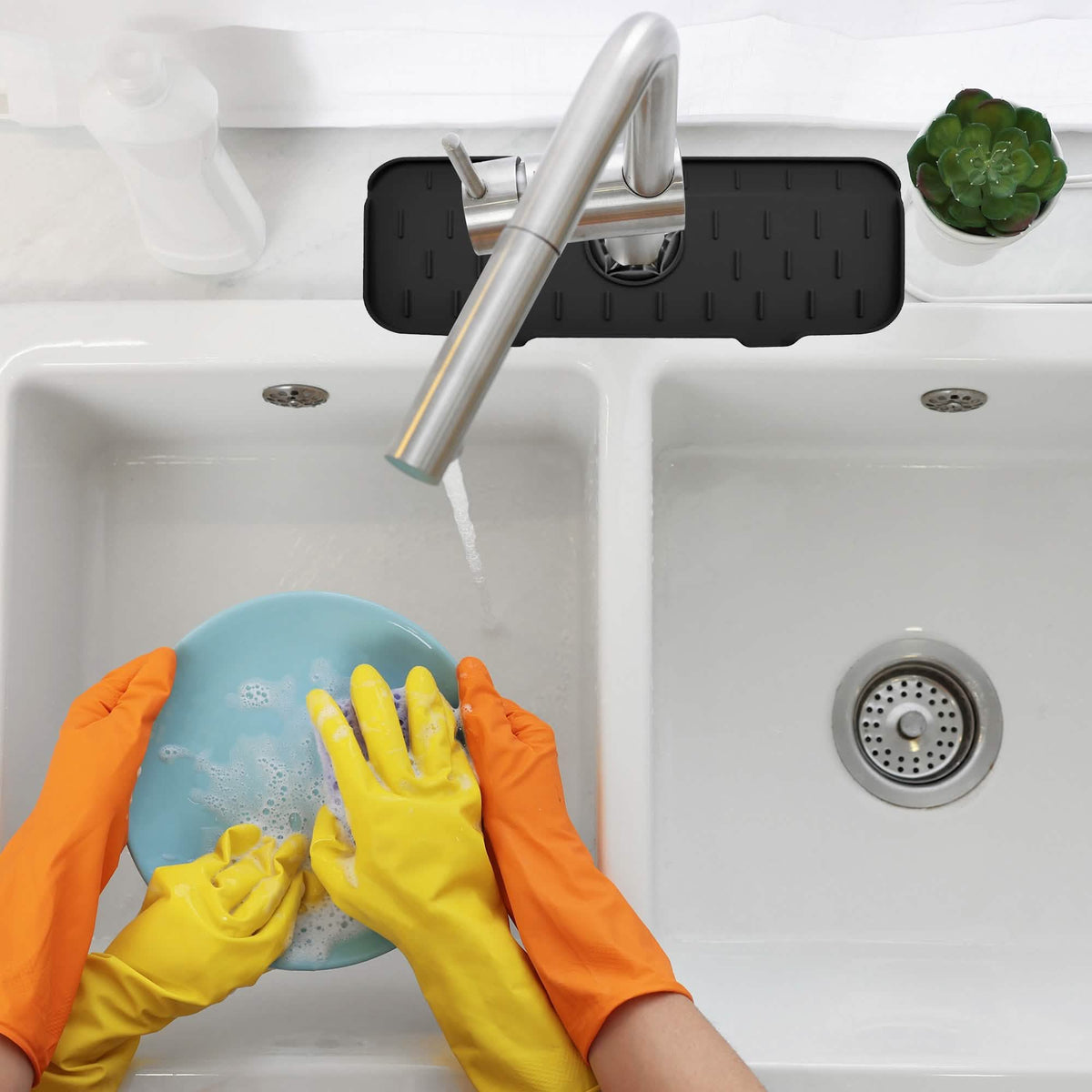 Silicone Kitchen Sink Faucet Splash Guard and Drip Catcher Tray Kitchen Tools & Gadgets - Tophatter Daily Deals