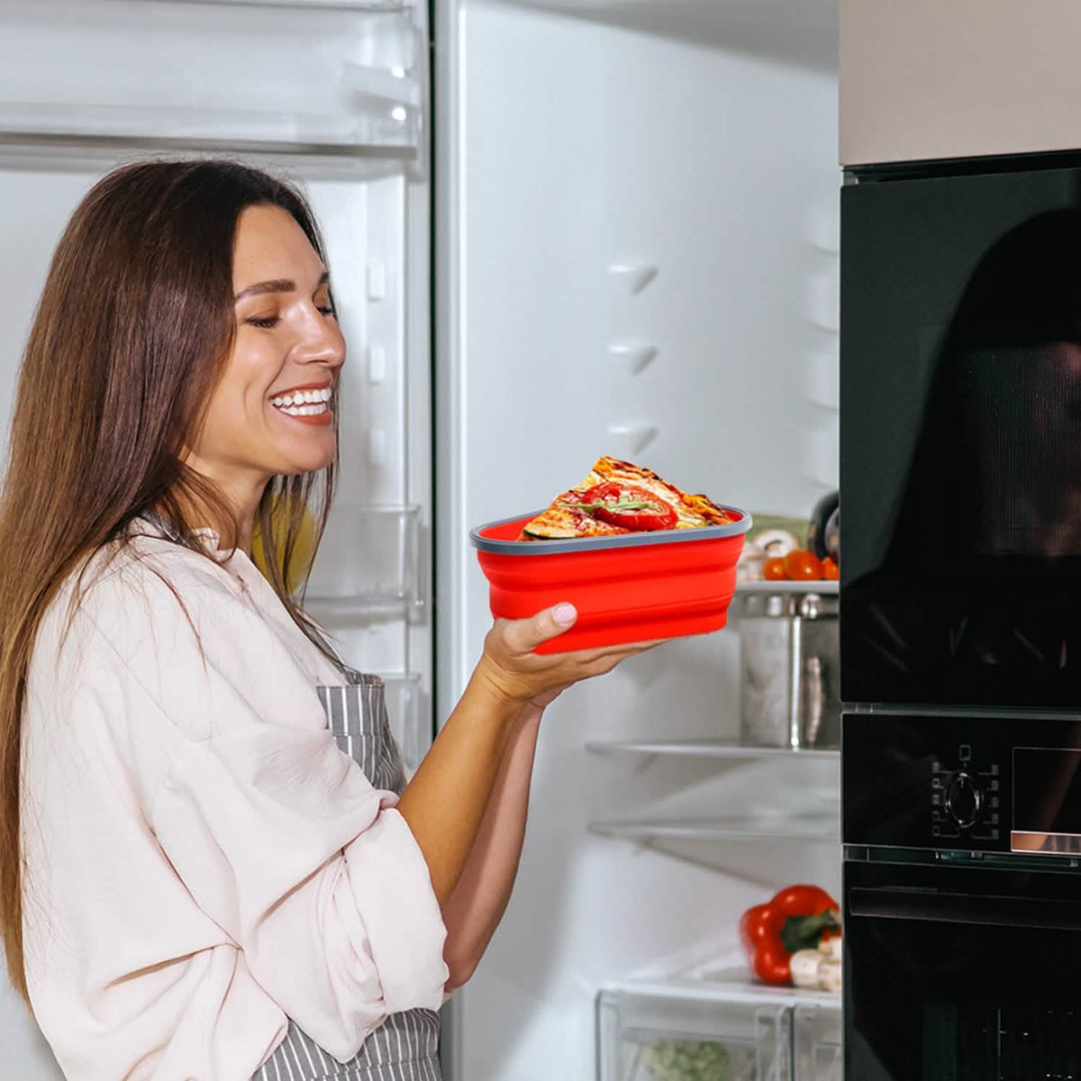 Collapsible Adjustable Reusable Pizza Storage Container with 5 Microwavable Serving Trays Kitchen Storage - Tophatter Daily Deals
