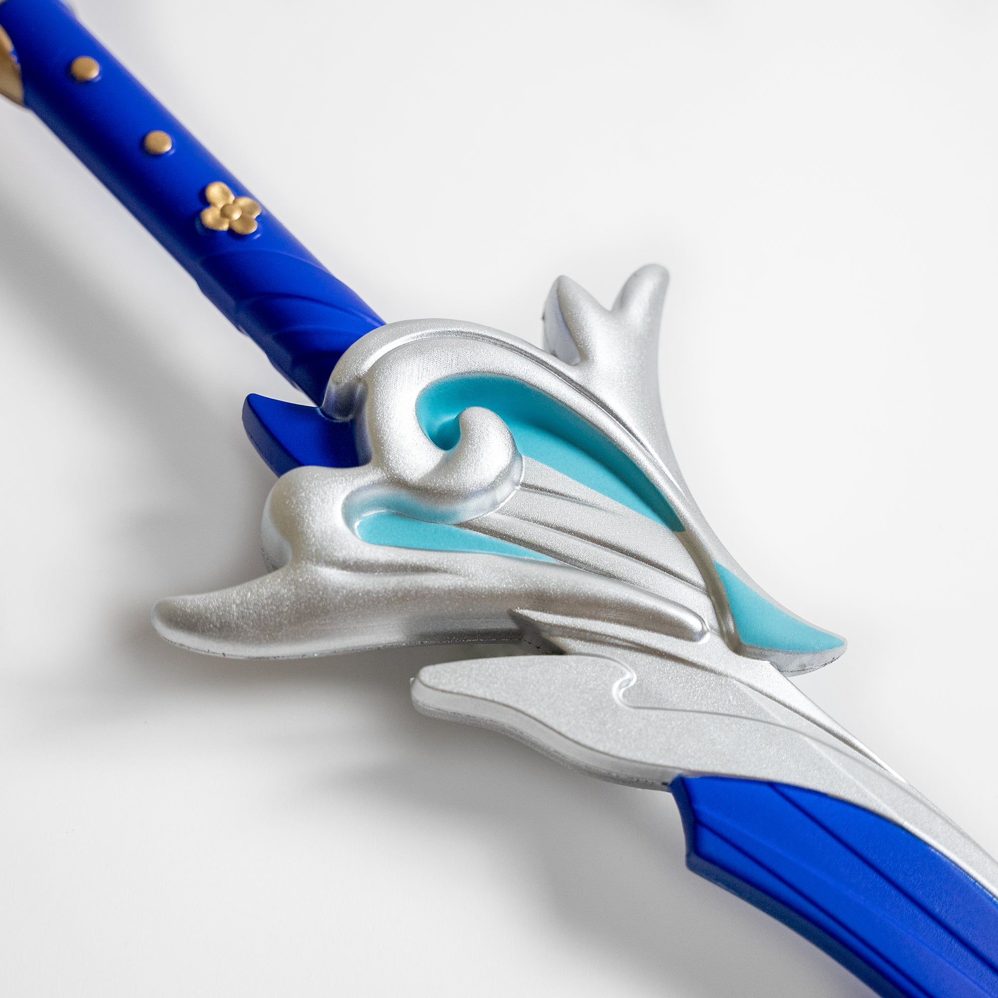 Kamisato Ayato's Haran Geppaku Futsu (High Density Foam) Video Game Sword - Tophatter Daily Deals