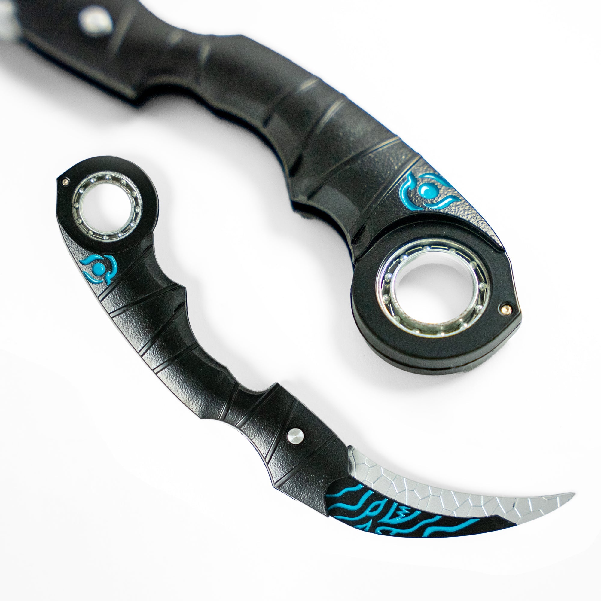 Karambit Fidget Spinner Scissor Seven Fire and Steel Exclusive - Tophatter Daily Deals