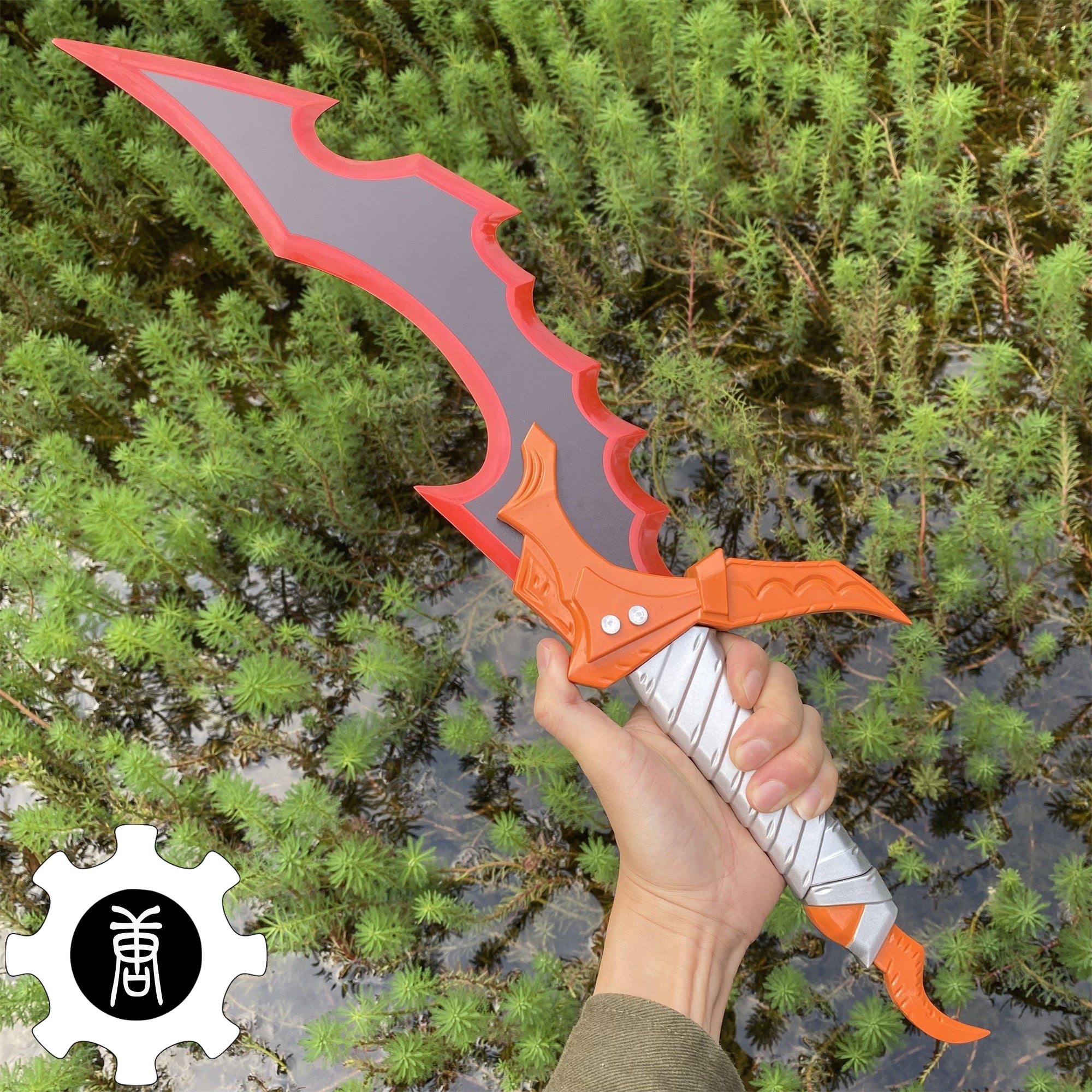 Kasaka's Venom Fang Dagger & Knight Killer Dagger Life-Size Metal Replica - Tophatter Daily Deals
