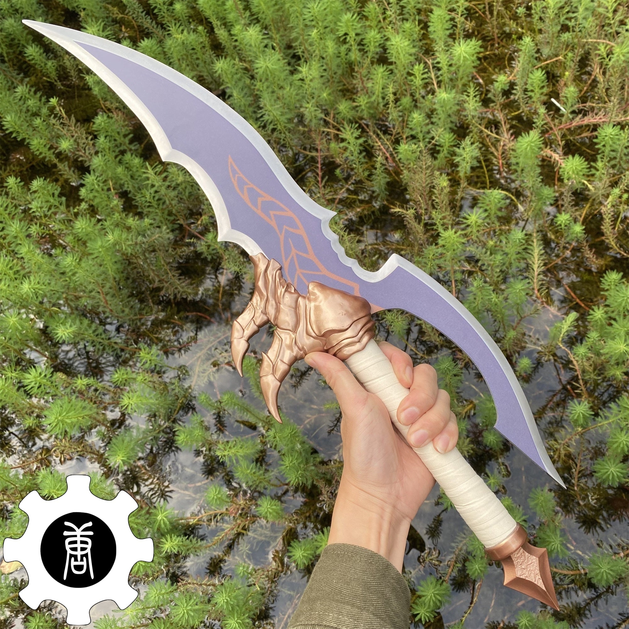 Kasaka's Venom Fang Dagger & Knight Killer Dagger Life-Size Metal Replica - Tophatter Daily Deals