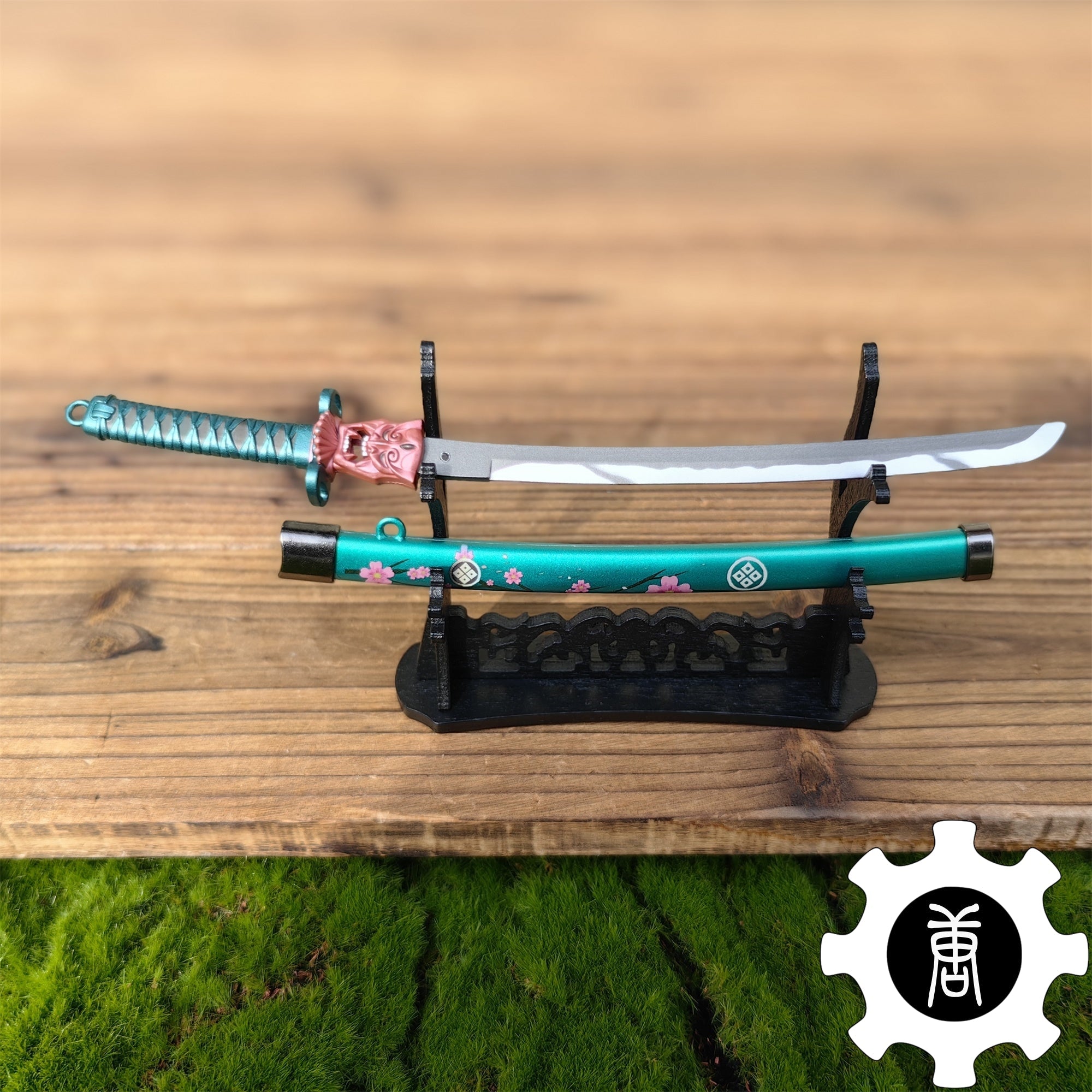 Metal Onimaru Kunitsuna Sword Katana Replica 4 In 1 Pack Green & Stand - Tophatter Daily Deals