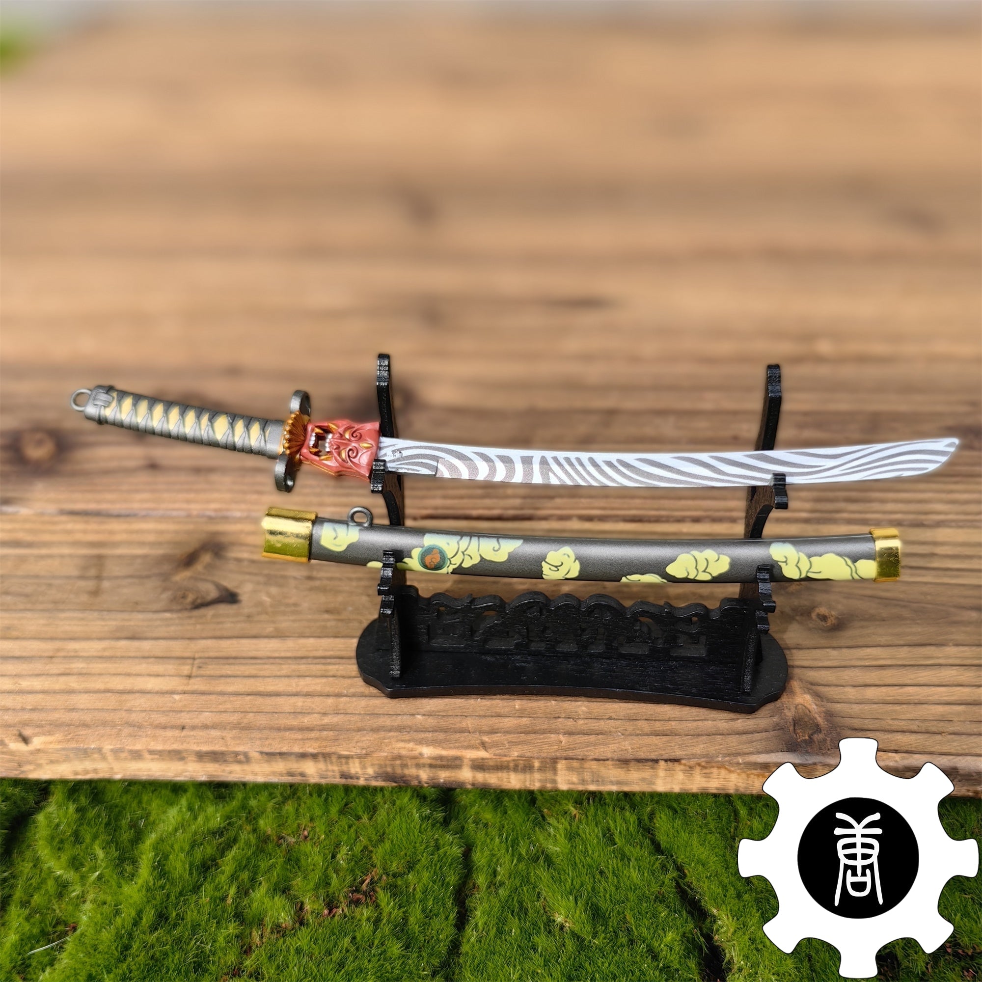 Metal Onimaru Kunitsuna Sword Katana Replica 4 In 1 Pack Grey & Stand - Tophatter Daily Deals