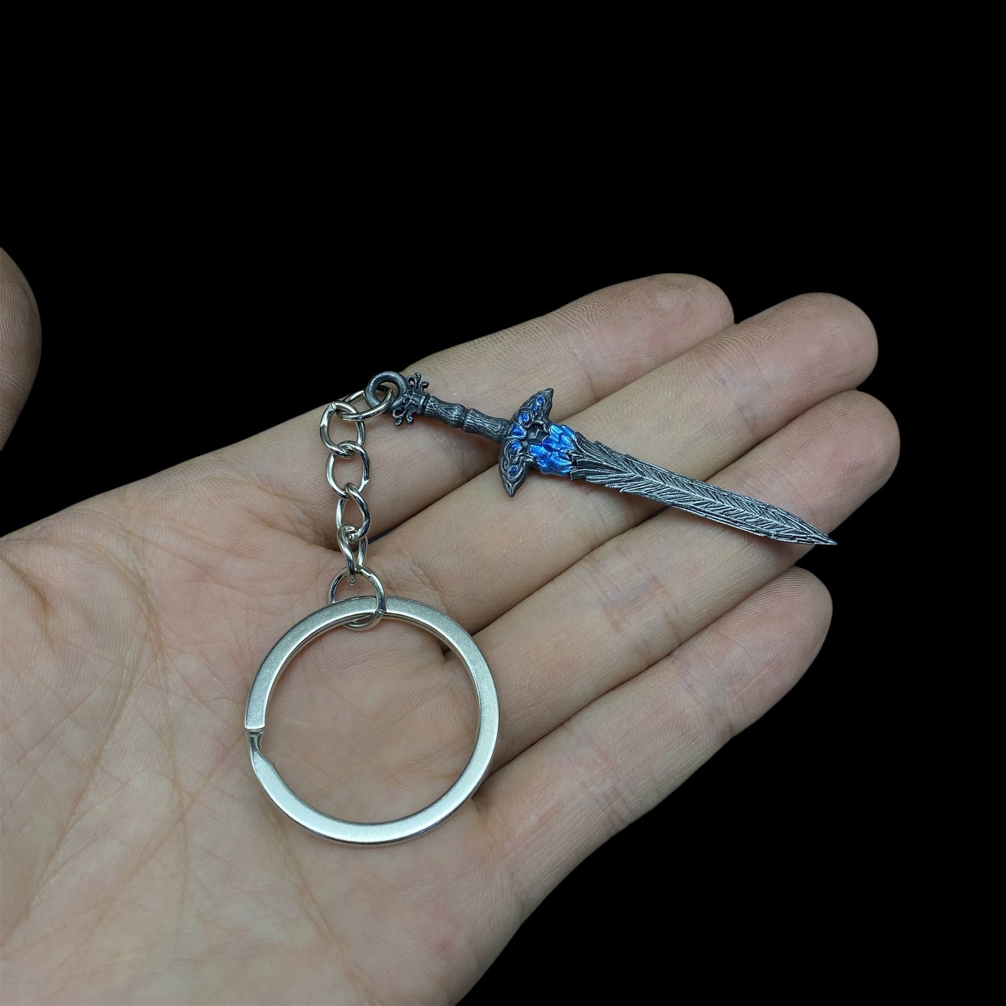 Mini ER Game Sword Metal Keychain Pendant Razli - Tophatter Daily Deals