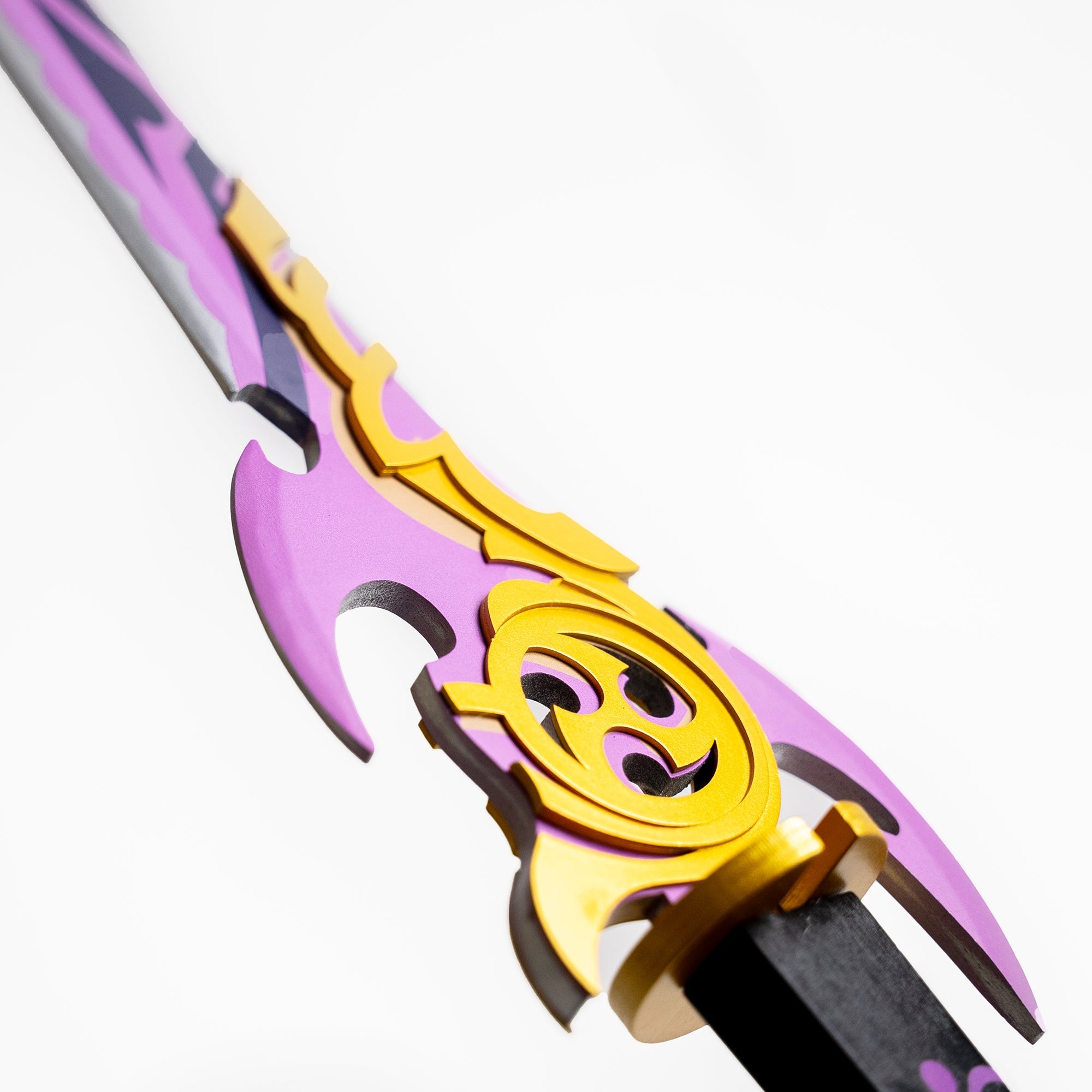 Kamisato Ayaka's "Kirigiri no Kaikou" Mistsplitter Reforged (wood) Video Game Sword - Tophatter Daily Deals