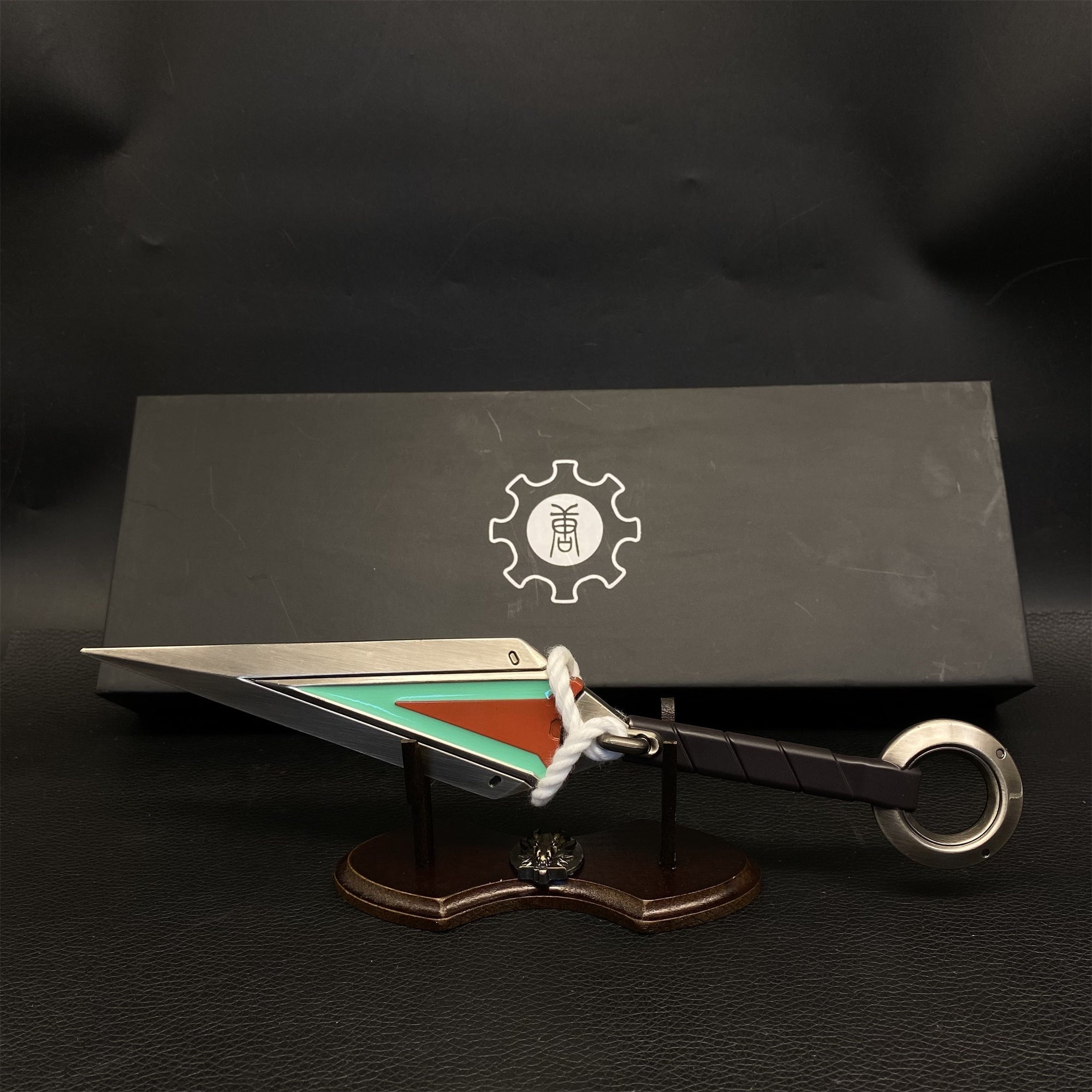 IRL OW2 Kiriko Kunai Metal Replica-Blunt Blade Version Kunai & Stand - Tophatter Daily Deals