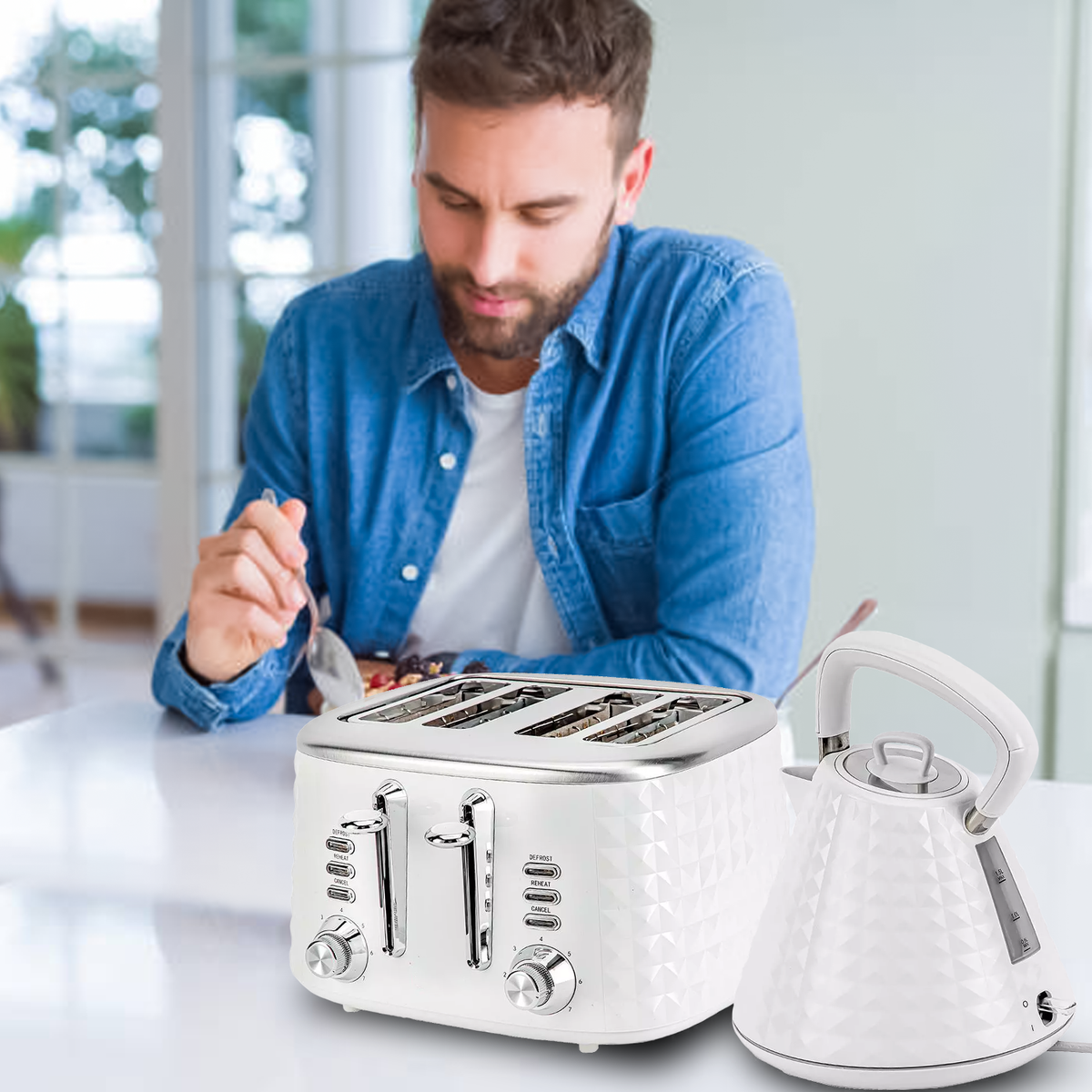 Four Slice Toaster and Kettle Set – Stylish Stainless Steel Breakfast Set with Fast Boil & Browning Control Kitchen - Tophatter Daily Deals
