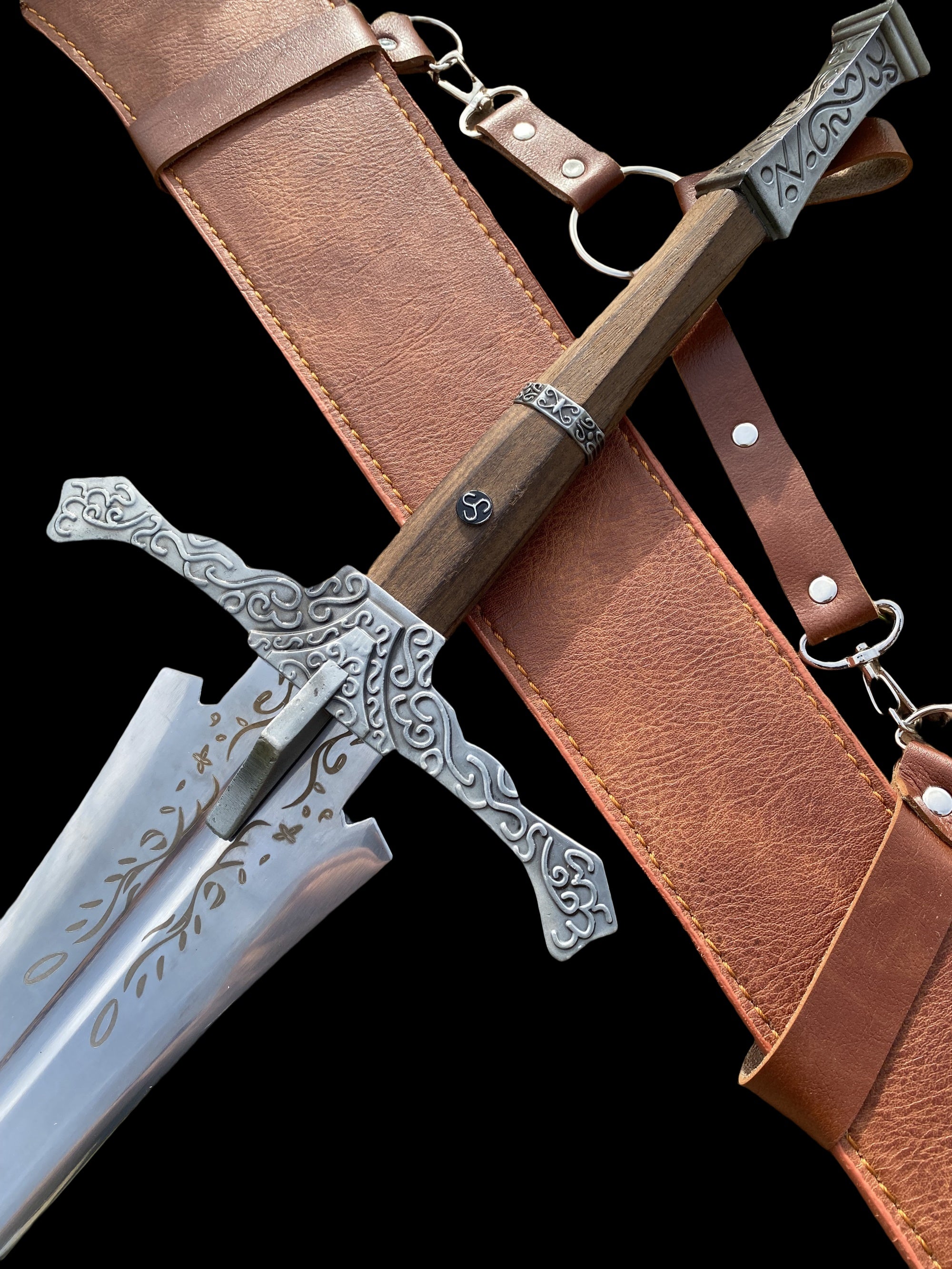 Knight's Greatsword Life-Size Metal Replica - Tophatter Daily Deals