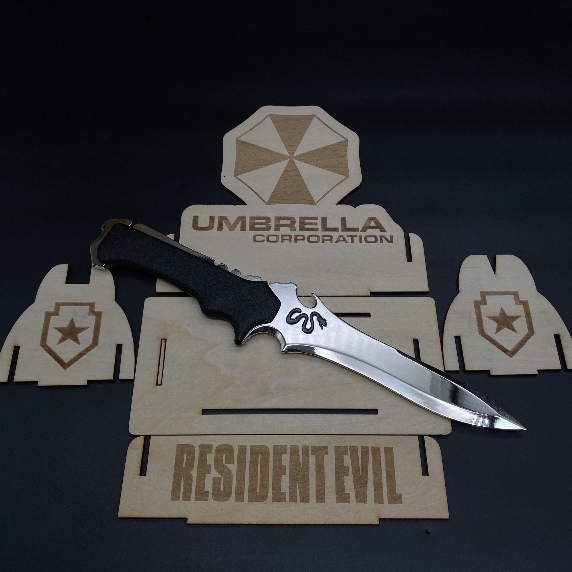 Re4 Krauser Knife Blunt Blade Metal Replica - Tophatter Daily Deals