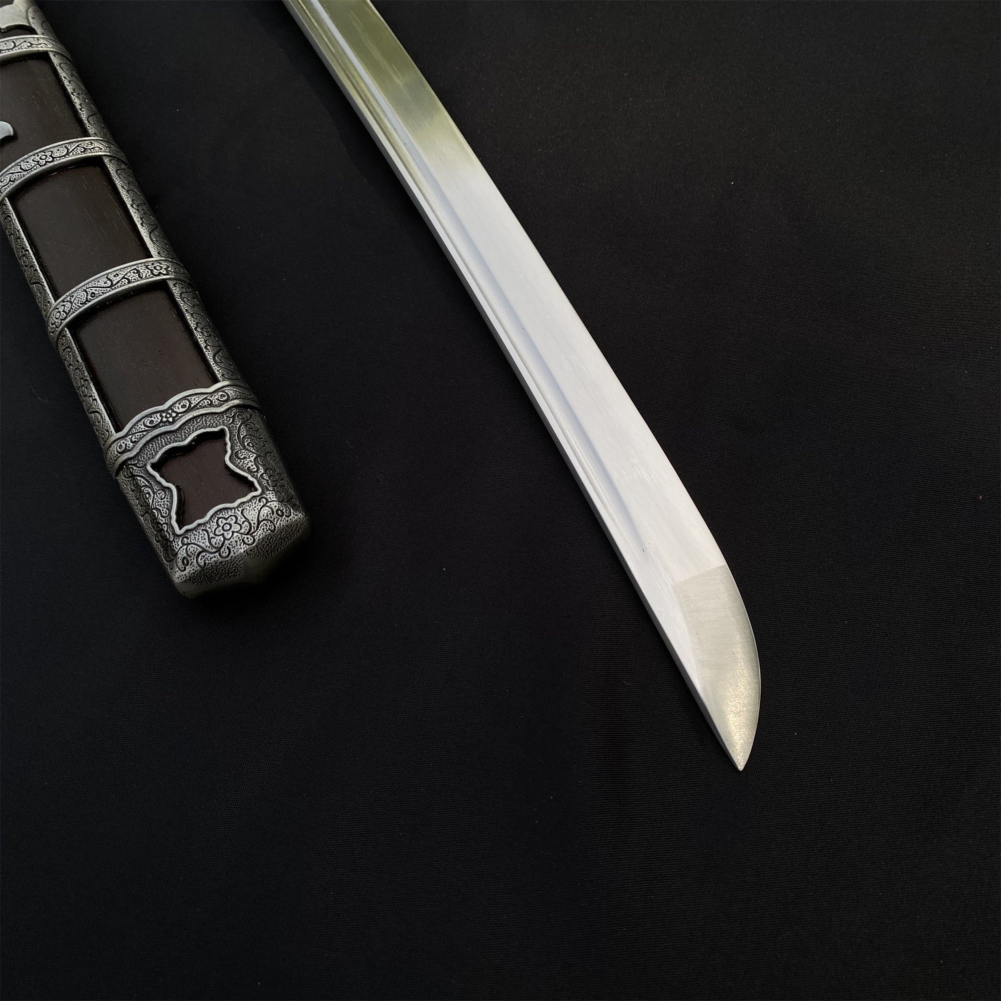 High-End Carbon Steel Sekiro Kusabimaru Katana In Real Life - Tophatter Daily Deals