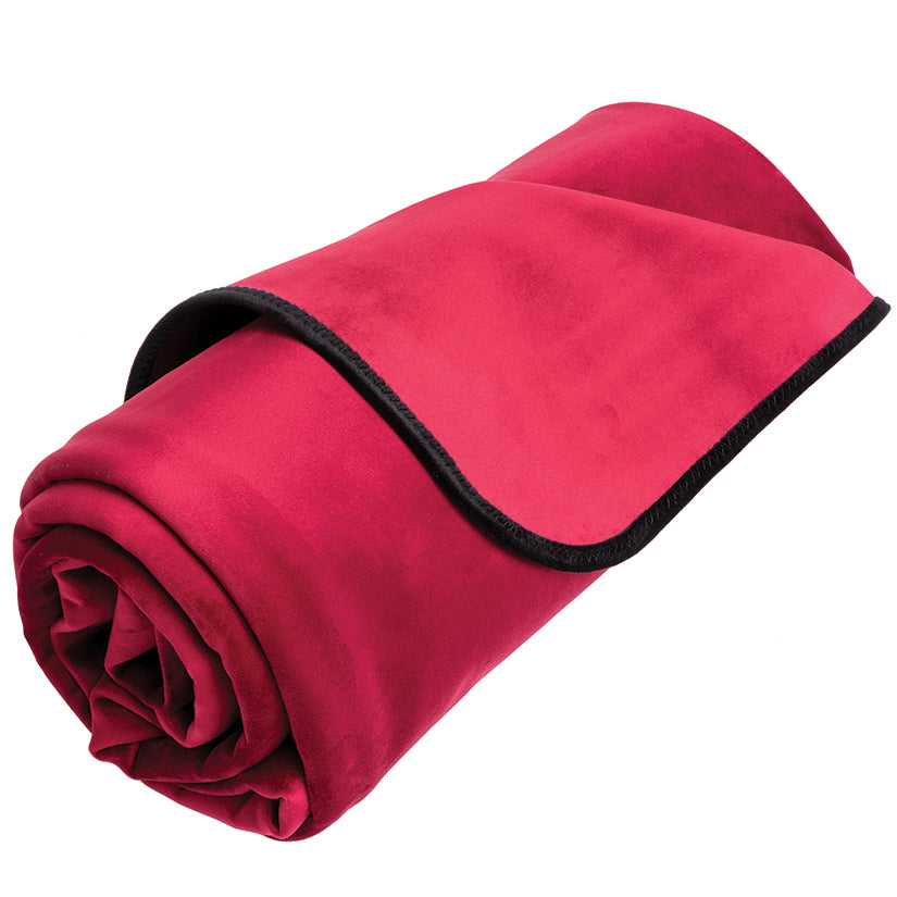 Liberator Fascinator Travel Throw Velvish- Merlot - Tophatter Daily Deals