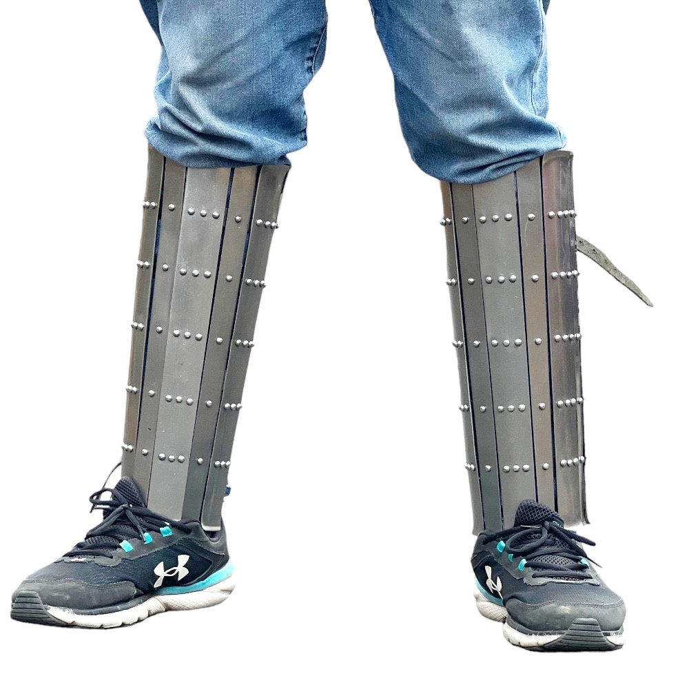 Splinted 16 Gauge Leg Armor Viking Greaves - TOPHATTER'S ARMORY DEALS Collectible Weapons - Tophatter Daily Deals
