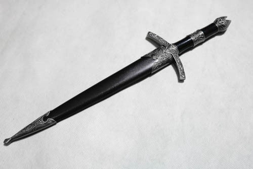 LOTR Witch King Mini Replica Collectible Replica - Tophatter Daily Deals