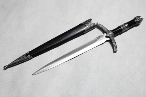 LOTR Witch King Mini Replica Collectible Replica - Tophatter Daily Deals