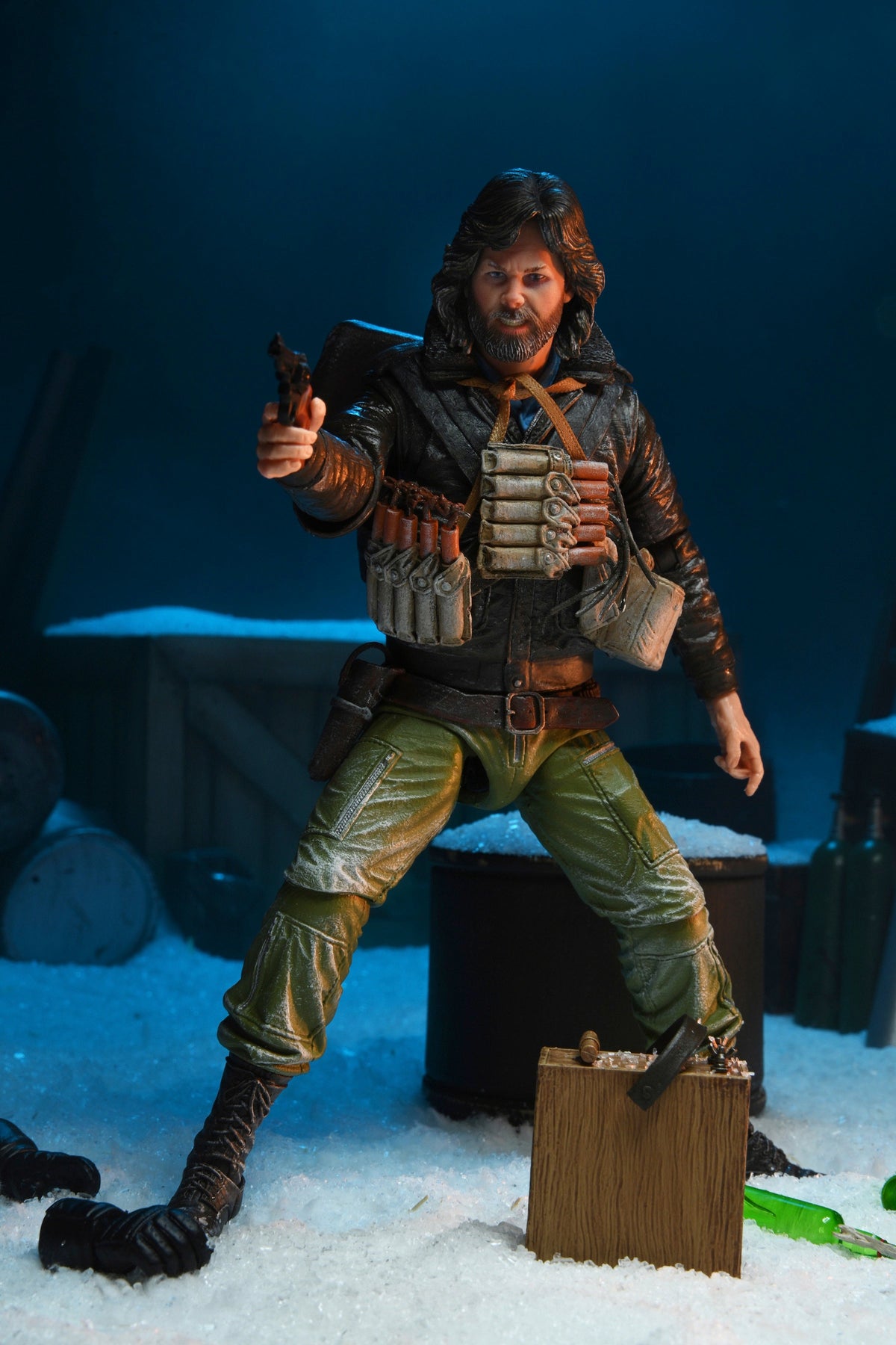 The Thing – Ultimate MacReady Ver. 3 (Last Stand) Action Figure Action Figure - Tophatter Daily Deals