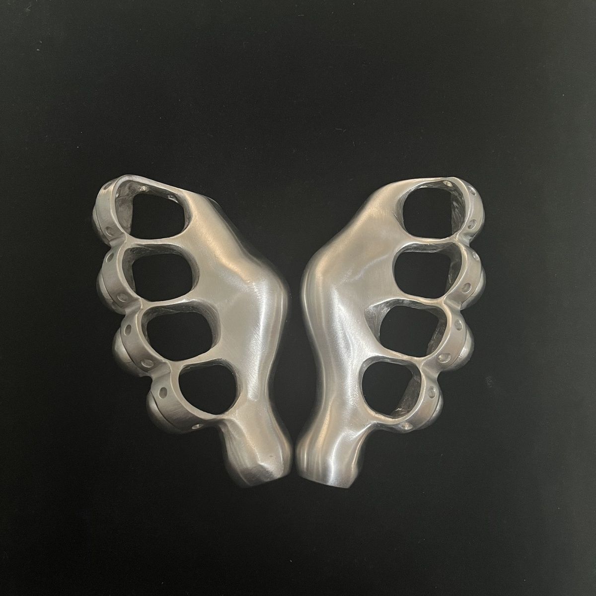 Left and Right Hand Stainless Steel Knuckle Duster Boxing Self Defense Four Finger Buckle Window Breaker Outdoor EDC Tool - Tophatter Daily Deals