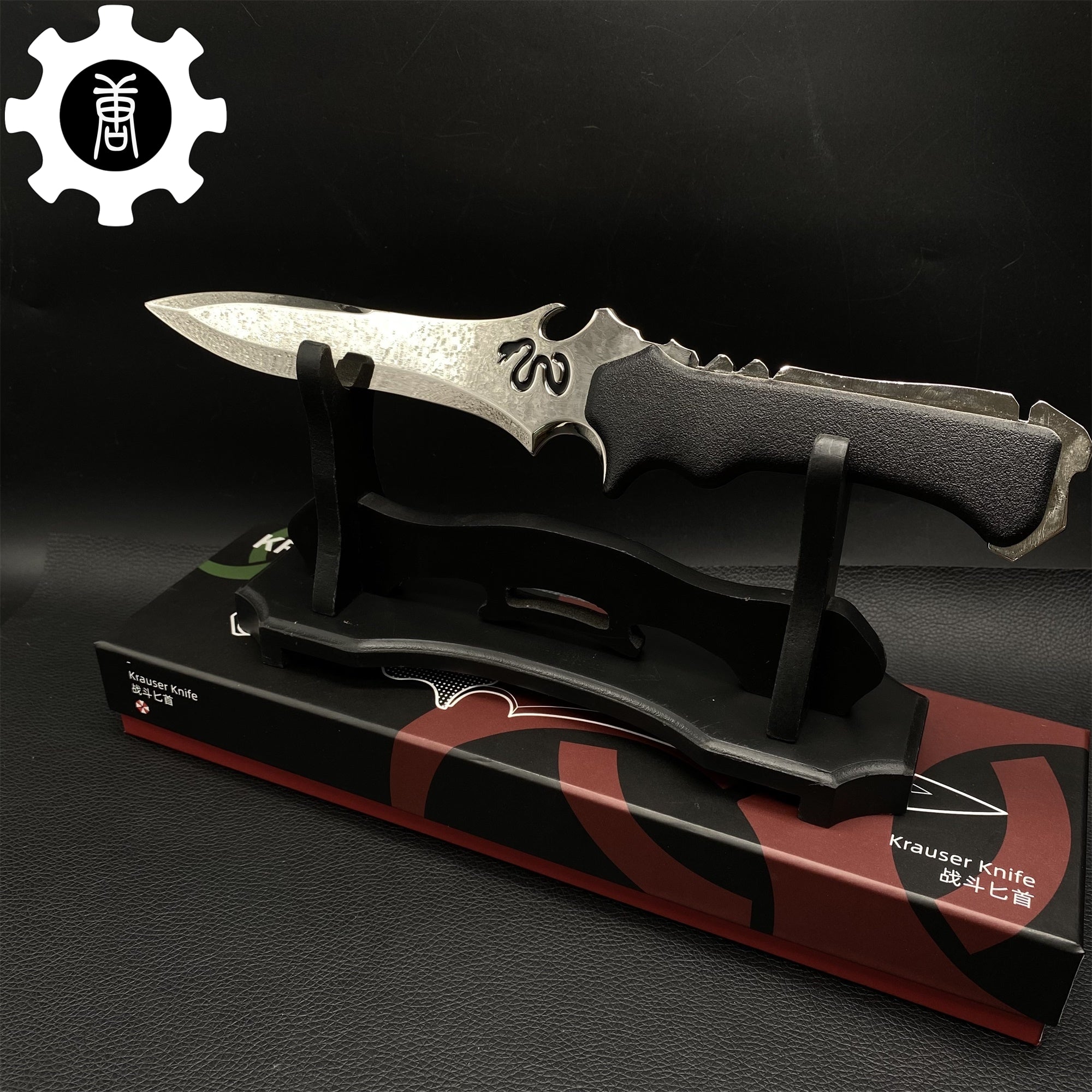 Re4 Krauser Knife Blunt Blade Metal Replica With Wooden Stand A - Tophatter Daily Deals