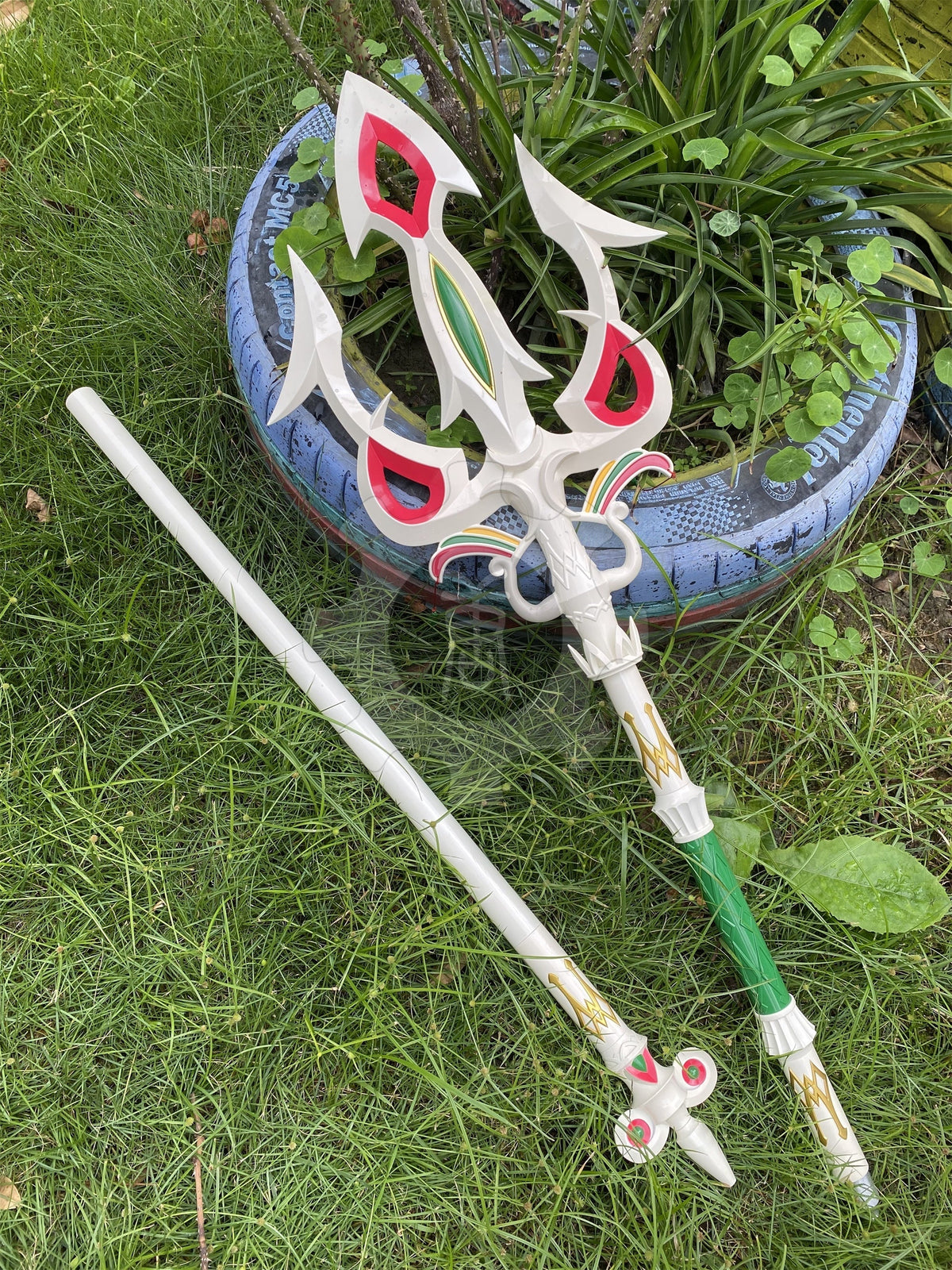 Lightscale Trident Real Life Metal Replica 73" - Tophatter Daily Deals