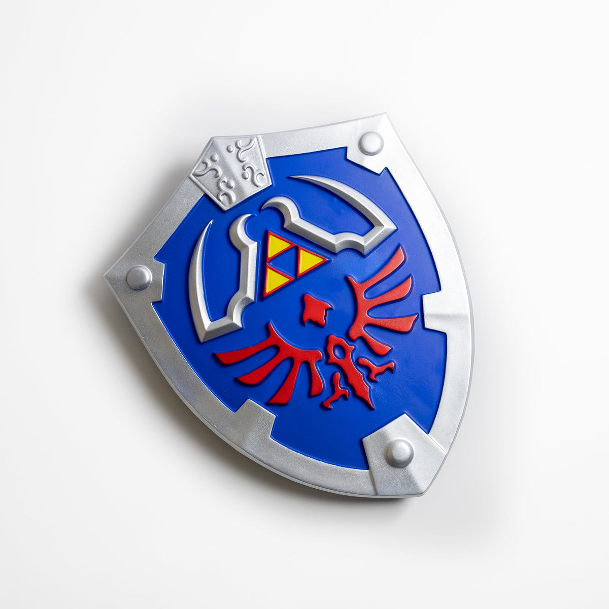 Link's Hylian Shield (High Density Foam) Video Game Sword - Tophatter Daily Deals