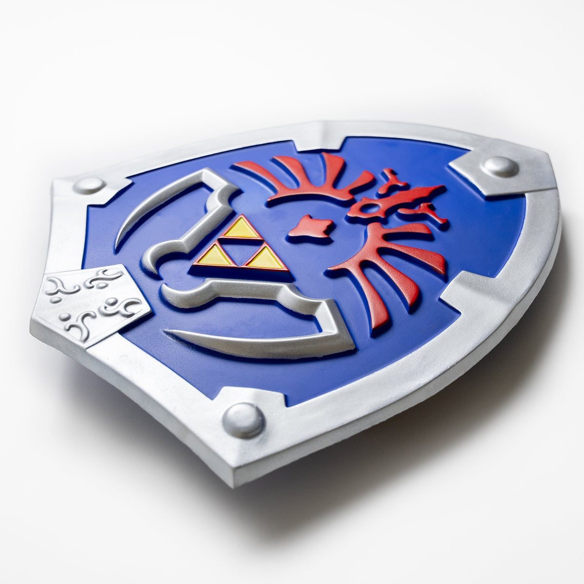 Link's Hylian Shield (High Density Foam) Video Game Sword - Tophatter Daily Deals