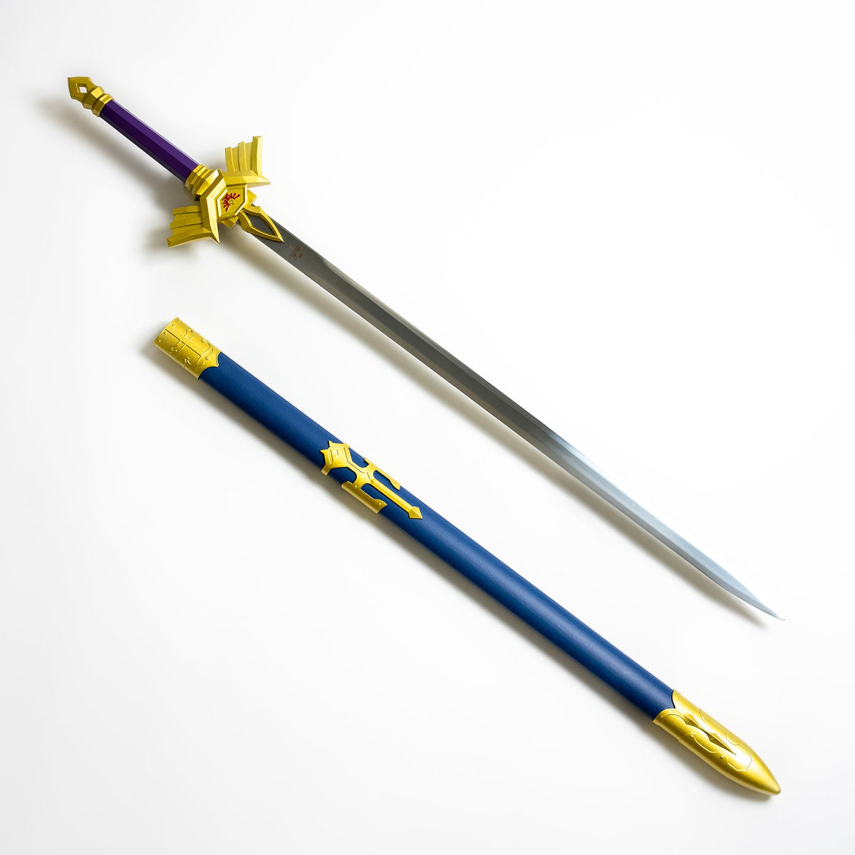 Link's Simplified Royal Broadsword (with Sheath) Breath of the Wild Video Game Sword - Tophatter Daily Deals