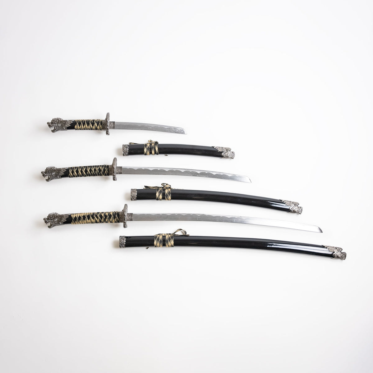 Fire and Steel - Lionhead Katana 3-Sword Set Fire and Steel Exclusive - Tophatter Daily Deals