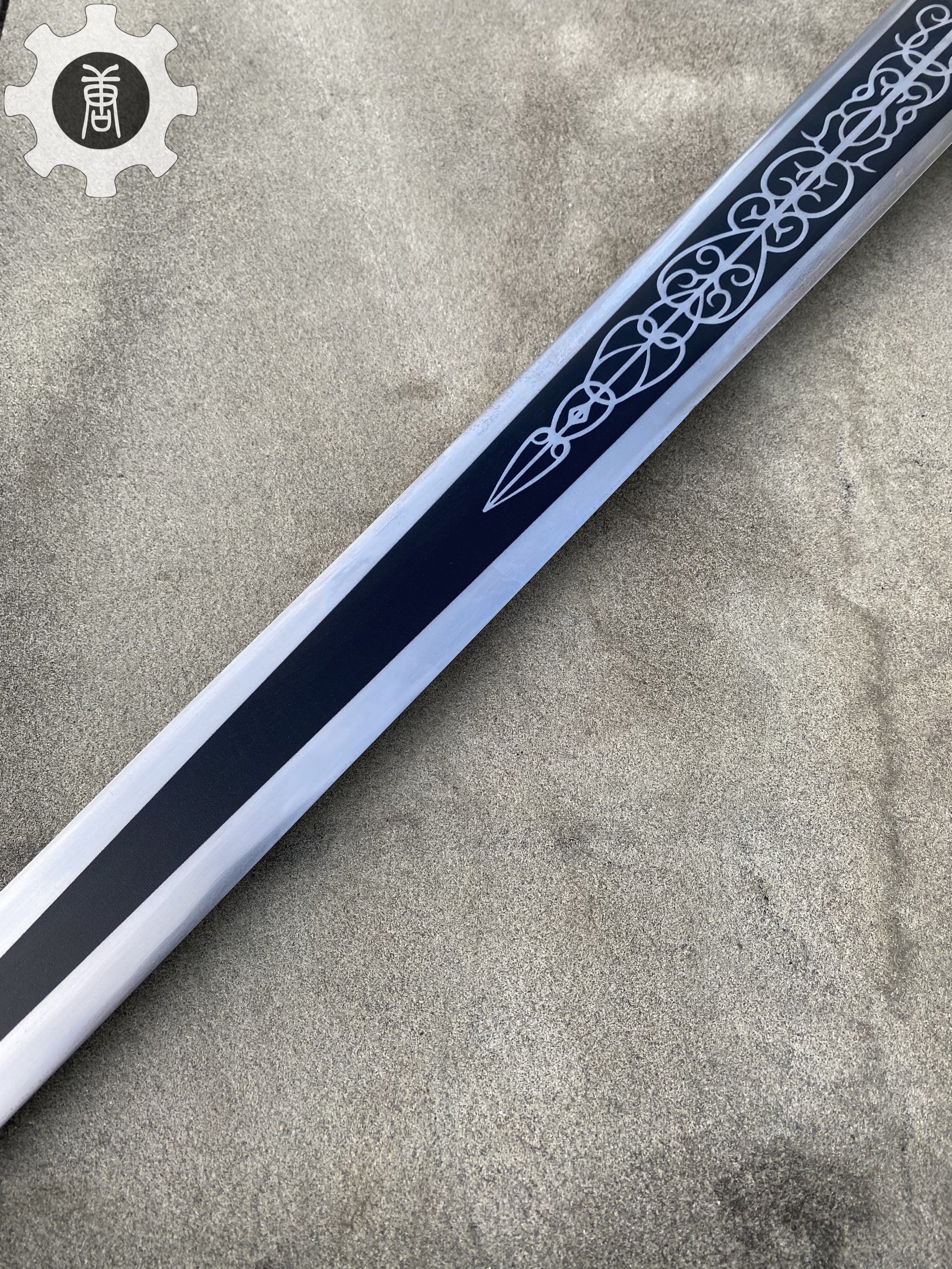 Lordsworn's Straight Sword Life-Size Metal Replica - Tophatter Daily Deals