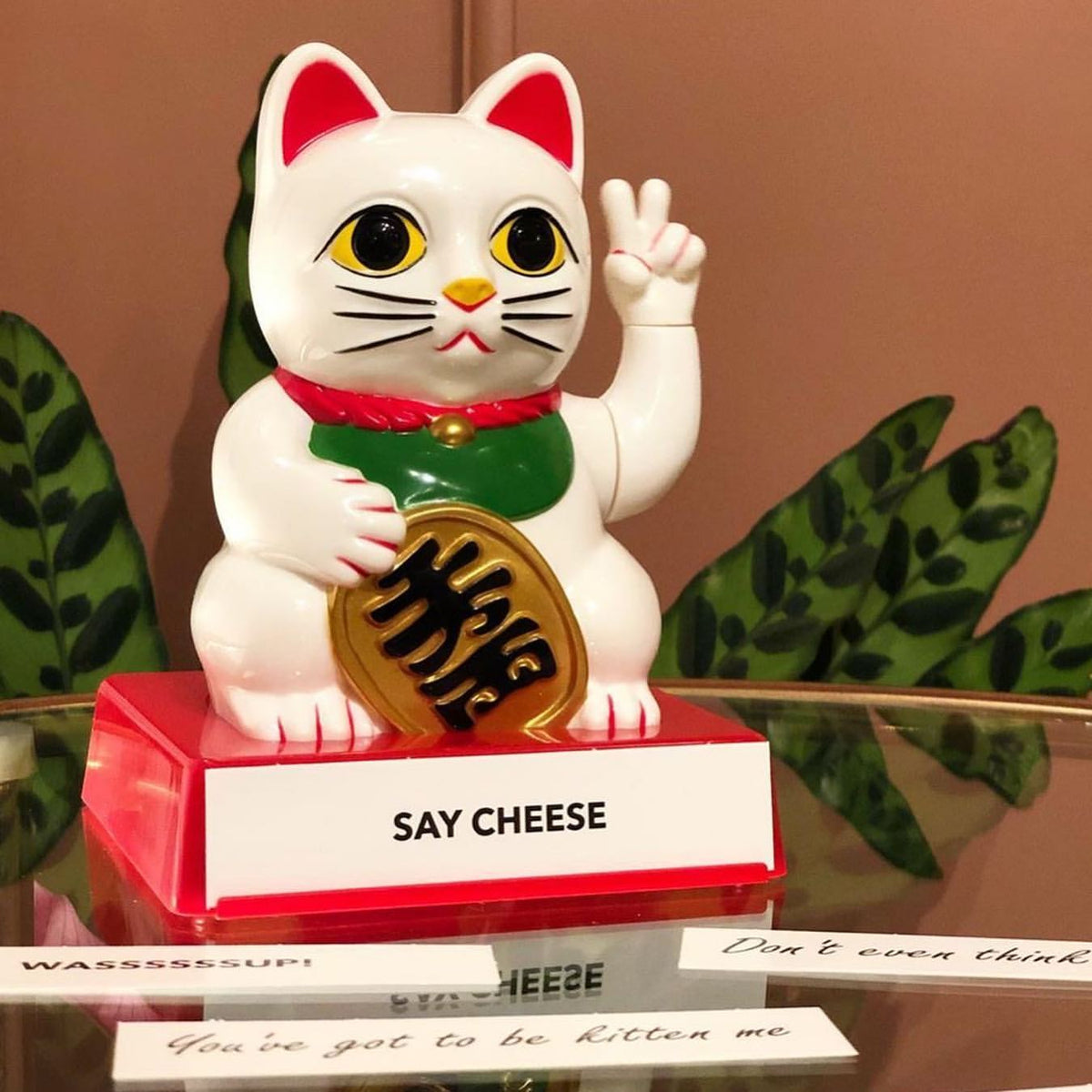 Lucky Cat Display Stand - Tophatter Daily Deals