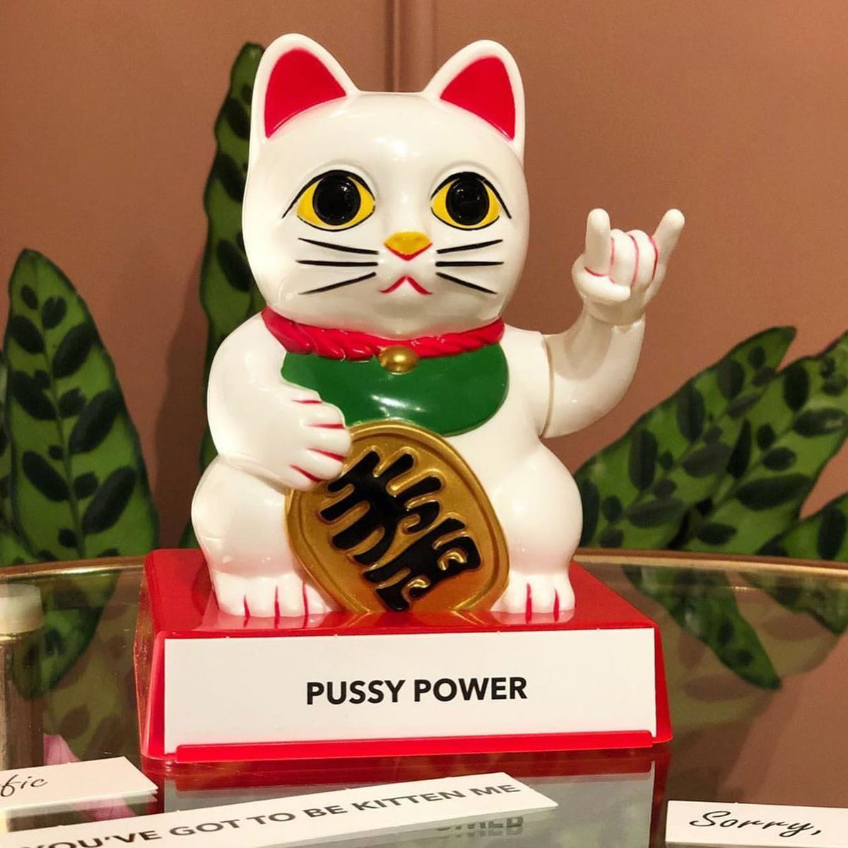 Lucky Cat Display Stand - Tophatter Daily Deals