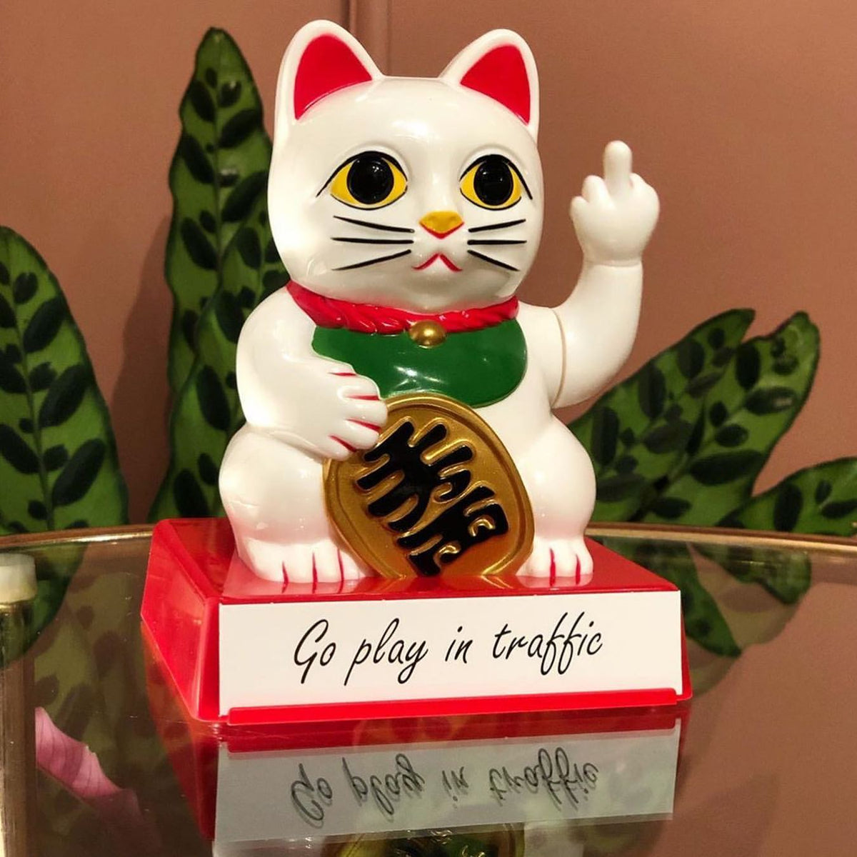 Lucky Cat Display Stand - Tophatter Daily Deals